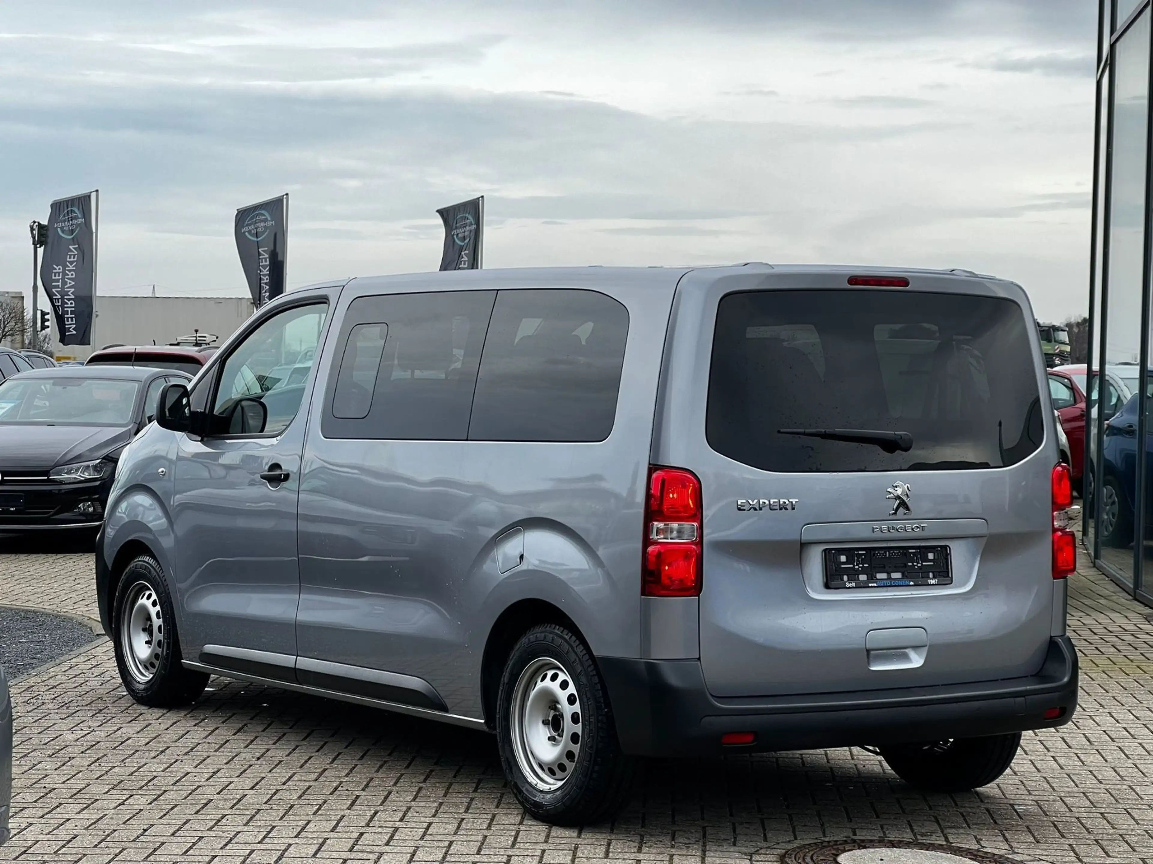 Peugeot Expert KOMBI L2 HDI 145S +9-Sitzer+WKR+ — photo 3