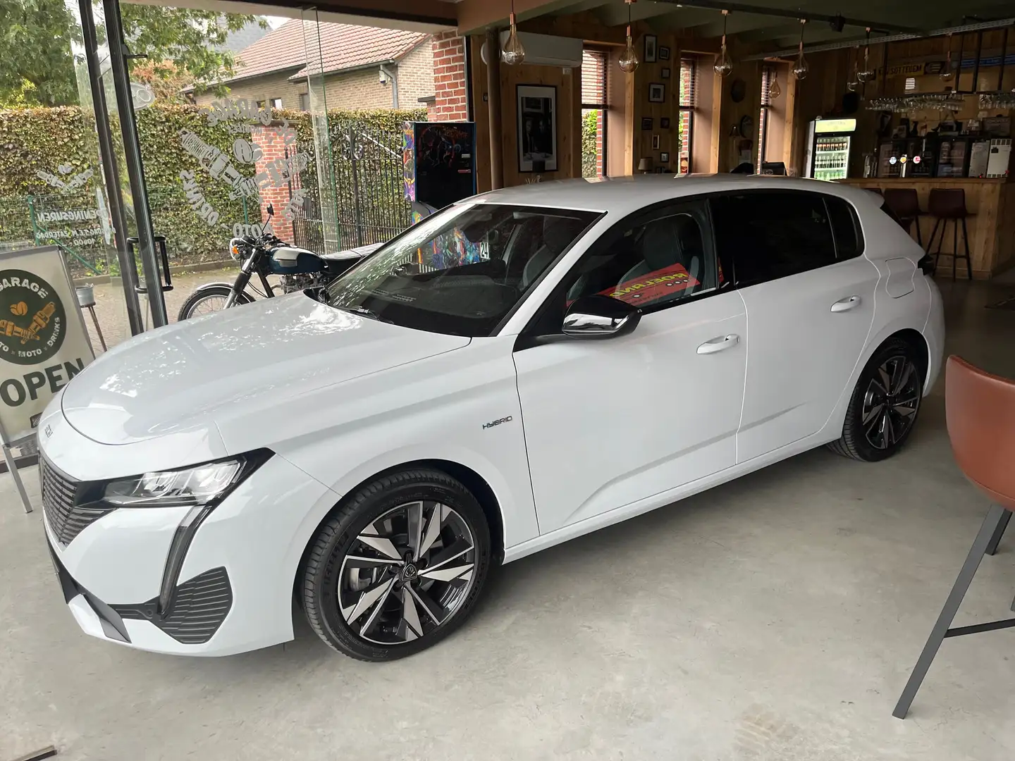 Peugeot 308 1.6 PHEV Hybrid Allure Pack S Blanc - 1