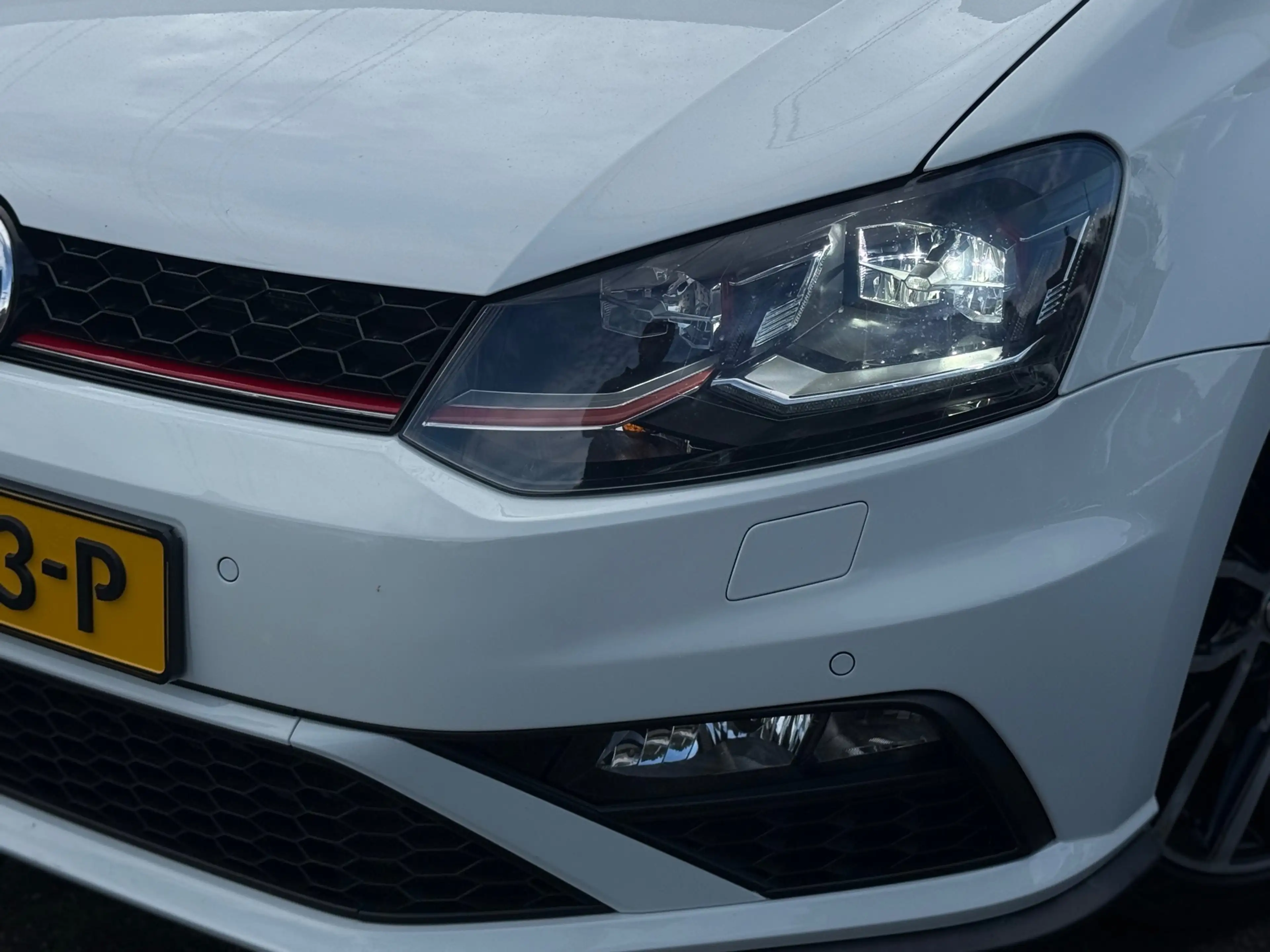 Volkswagen Polo GTI 1.8 TSI PANO/CAMERA/STLVRM/SPORT/VOLOPTIE — photo 3