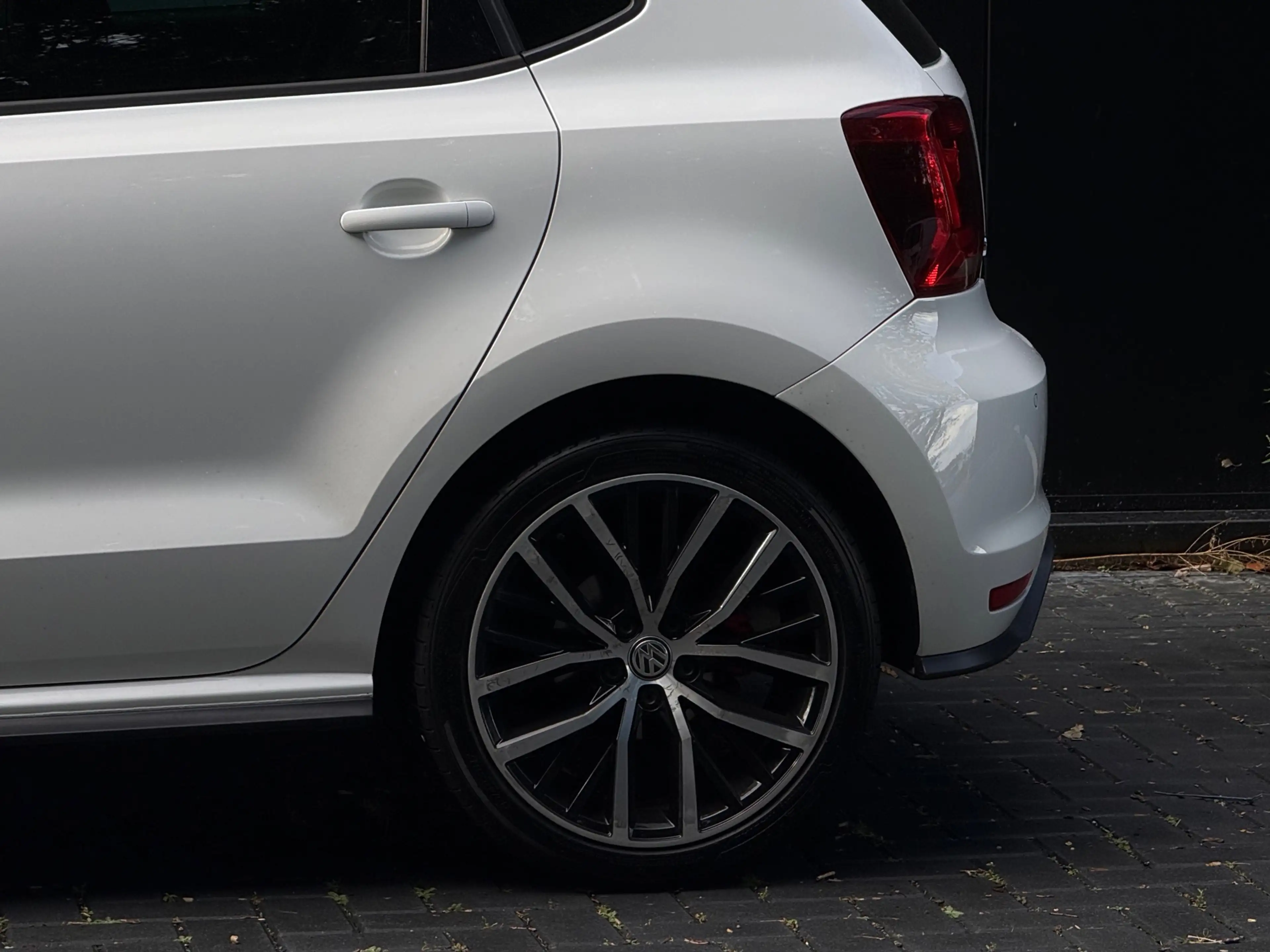 Volkswagen Polo GTI 1.8 TSI PANO/CAMERA/STLVRM/SPORT/VOLOPTIE — photo 8