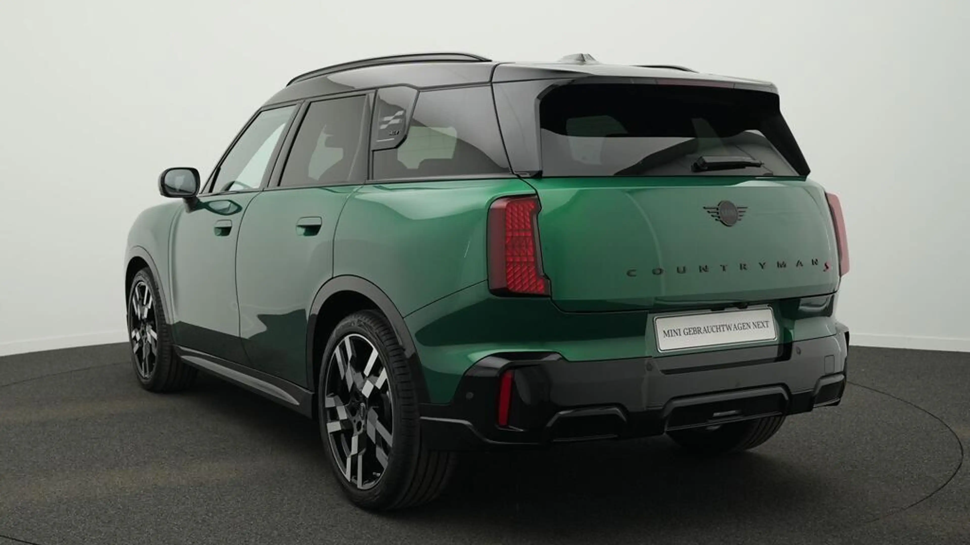 MINI Countryman S All4 John Cooper Works Trim — photo 7