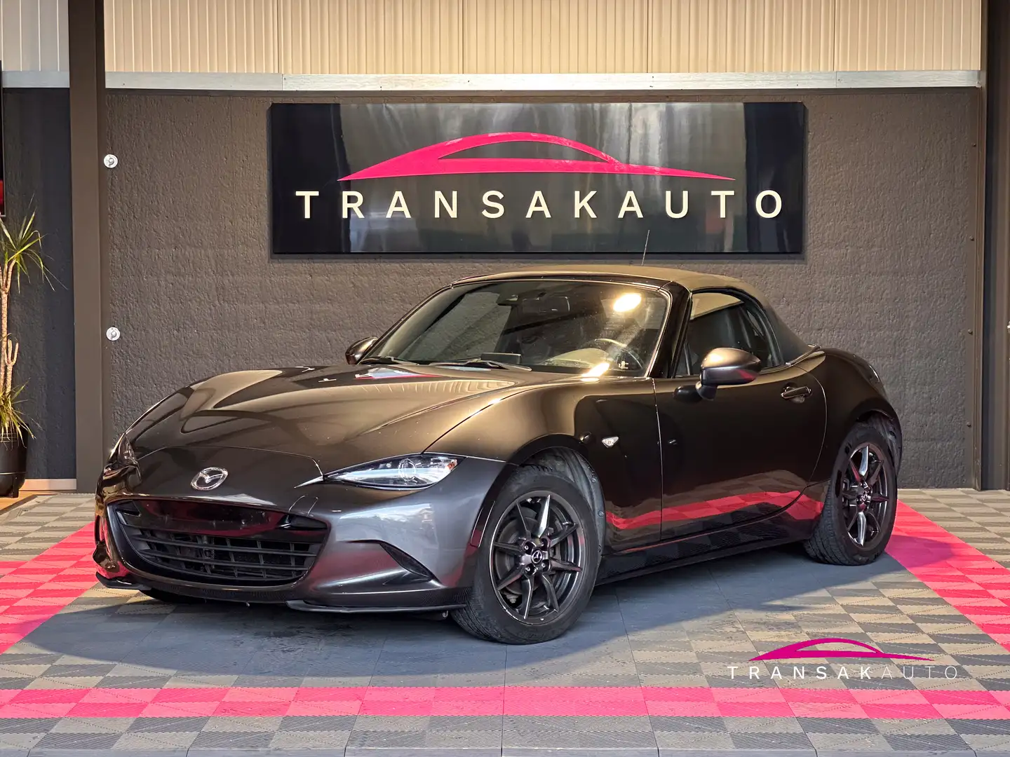 Mazda MX-5 1.5 Skyactiv Selection Garantie 12 mois Grau - 2