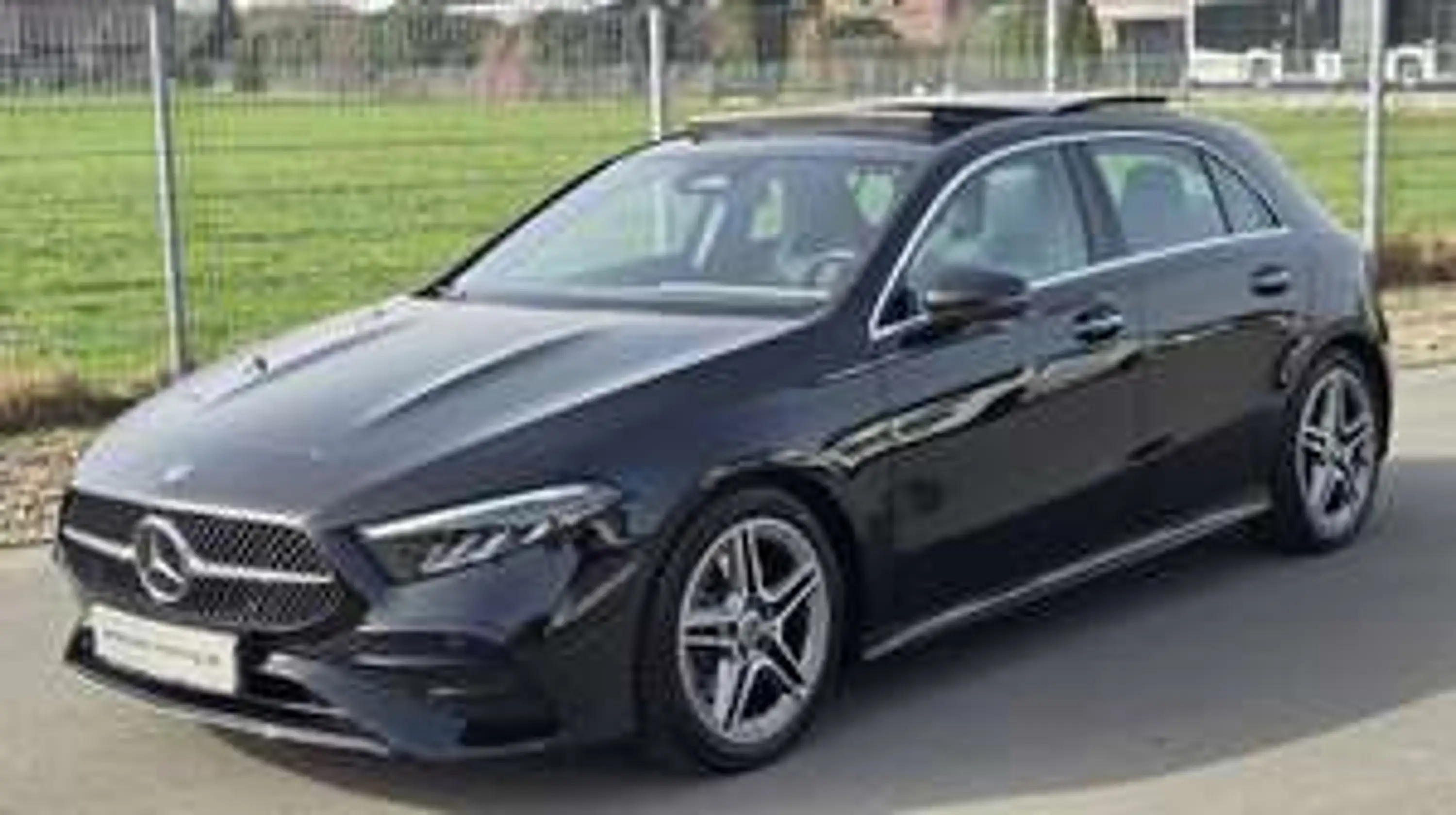 Mercedes-Benz A 220 A 220 4Matic AMG Standheizung Pano — photo 2