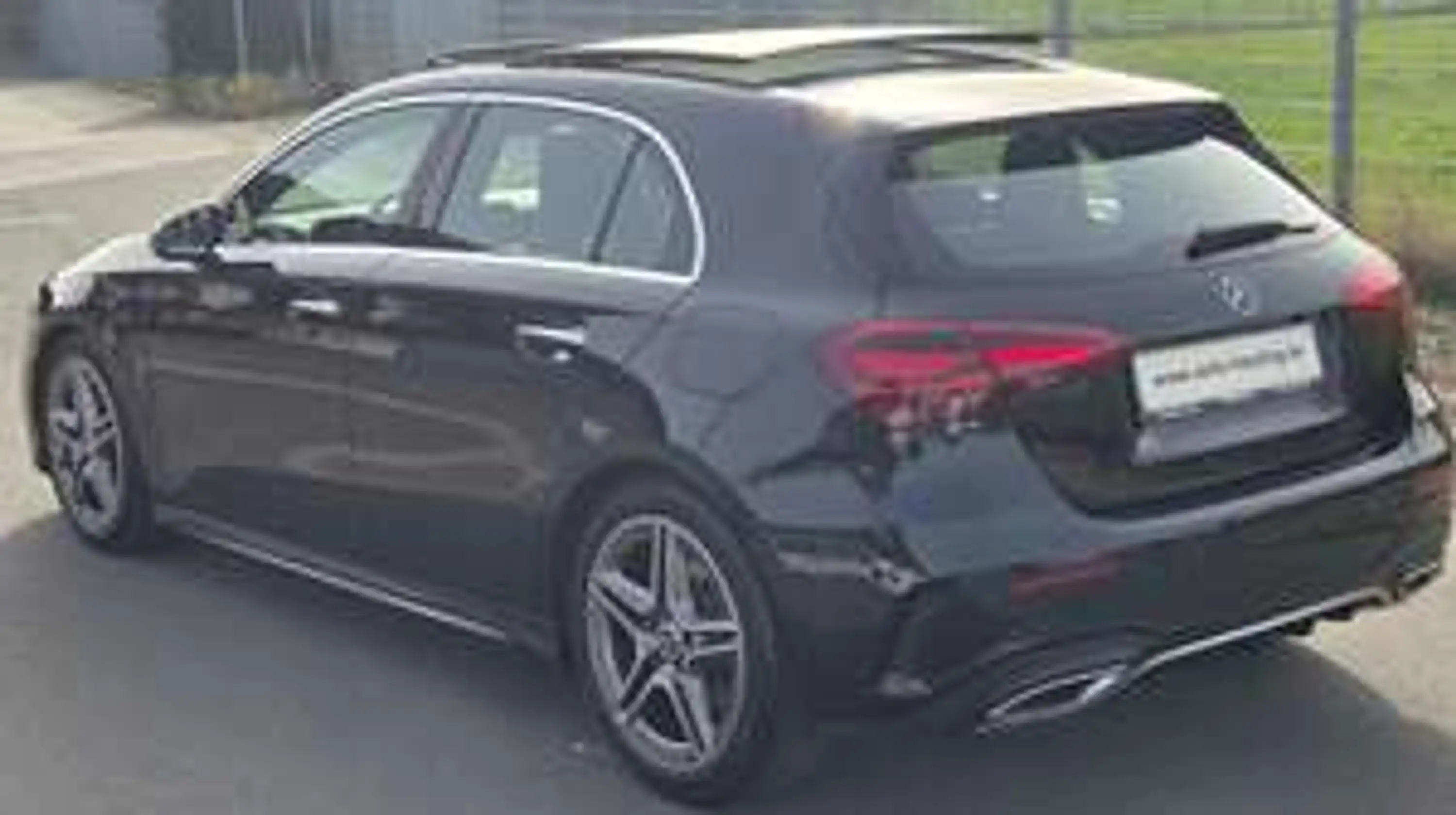 Mercedes-Benz A 220 A 220 4Matic AMG Standheizung Pano — photo 6