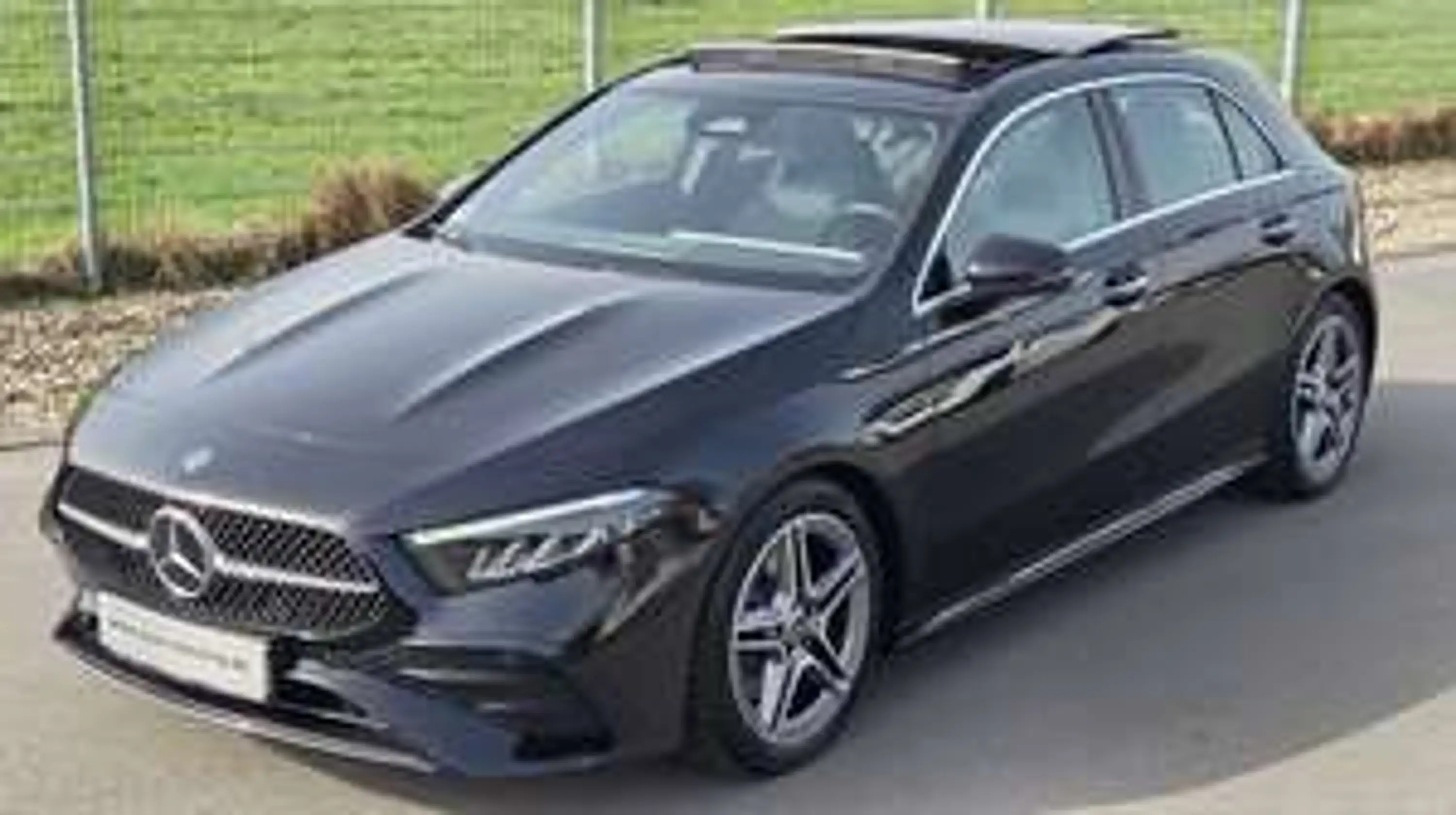 Mercedes-Benz A 220 A 220 4Matic AMG Standheizung Pano — photo 7
