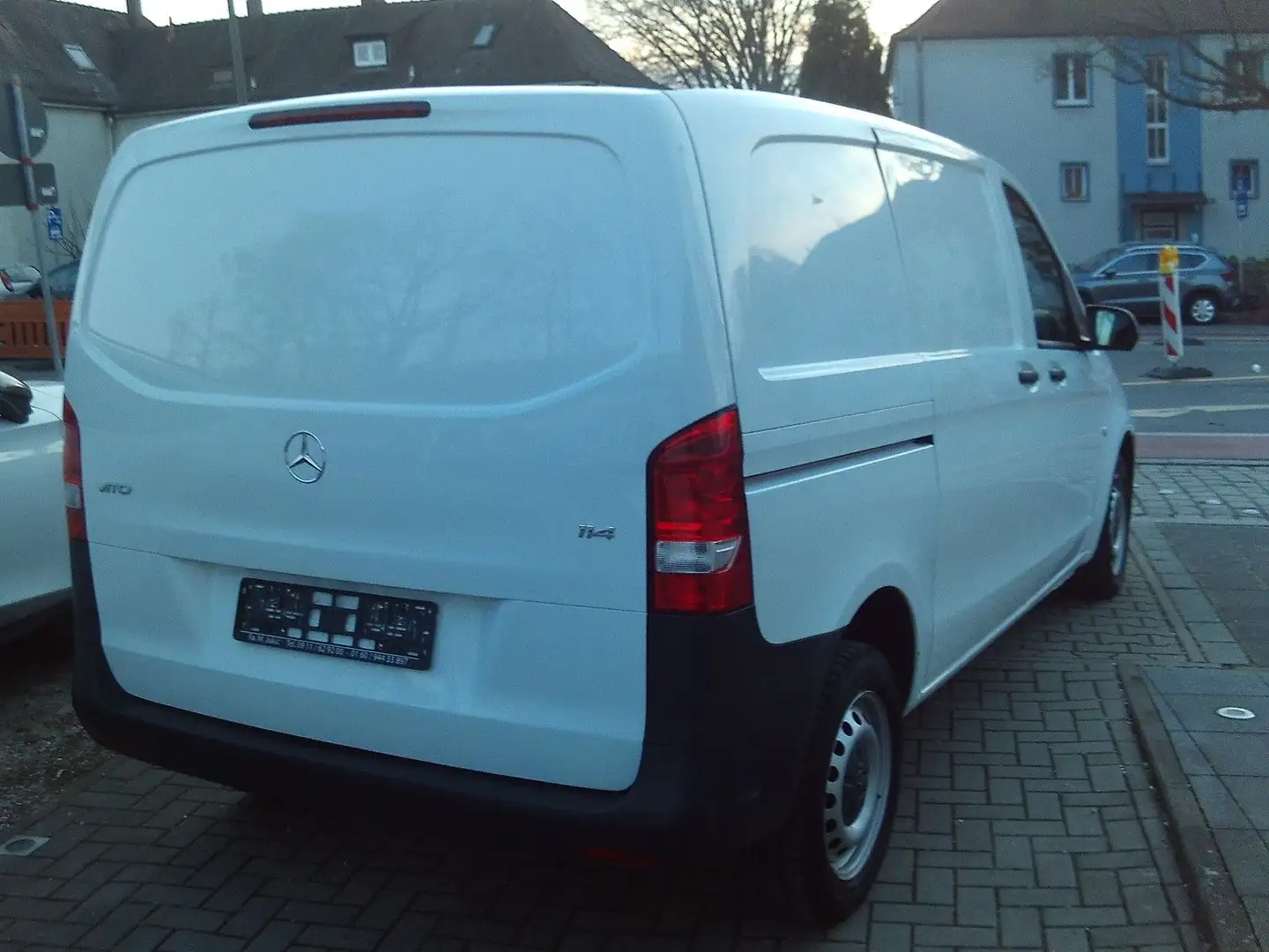 Mercedes-Benz Vito Kasten 114/CDI kompakt,NAVI,PDC, Blanc - 2