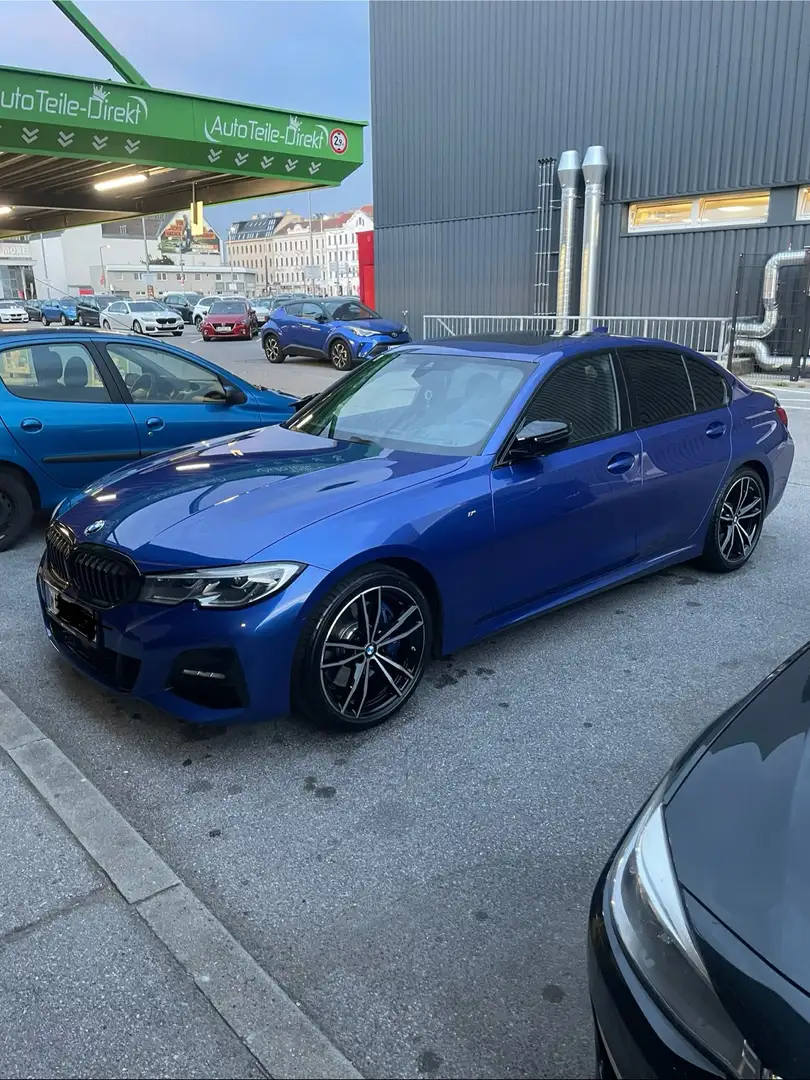 BMW 320 320d xDrive Aut. M Sport Blau - 1