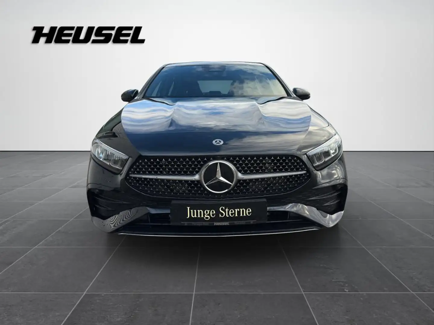 Mercedes-Benz A 200 AMG *Adv.Plus*Winter-P*Lader.-P* Schwarz - 2