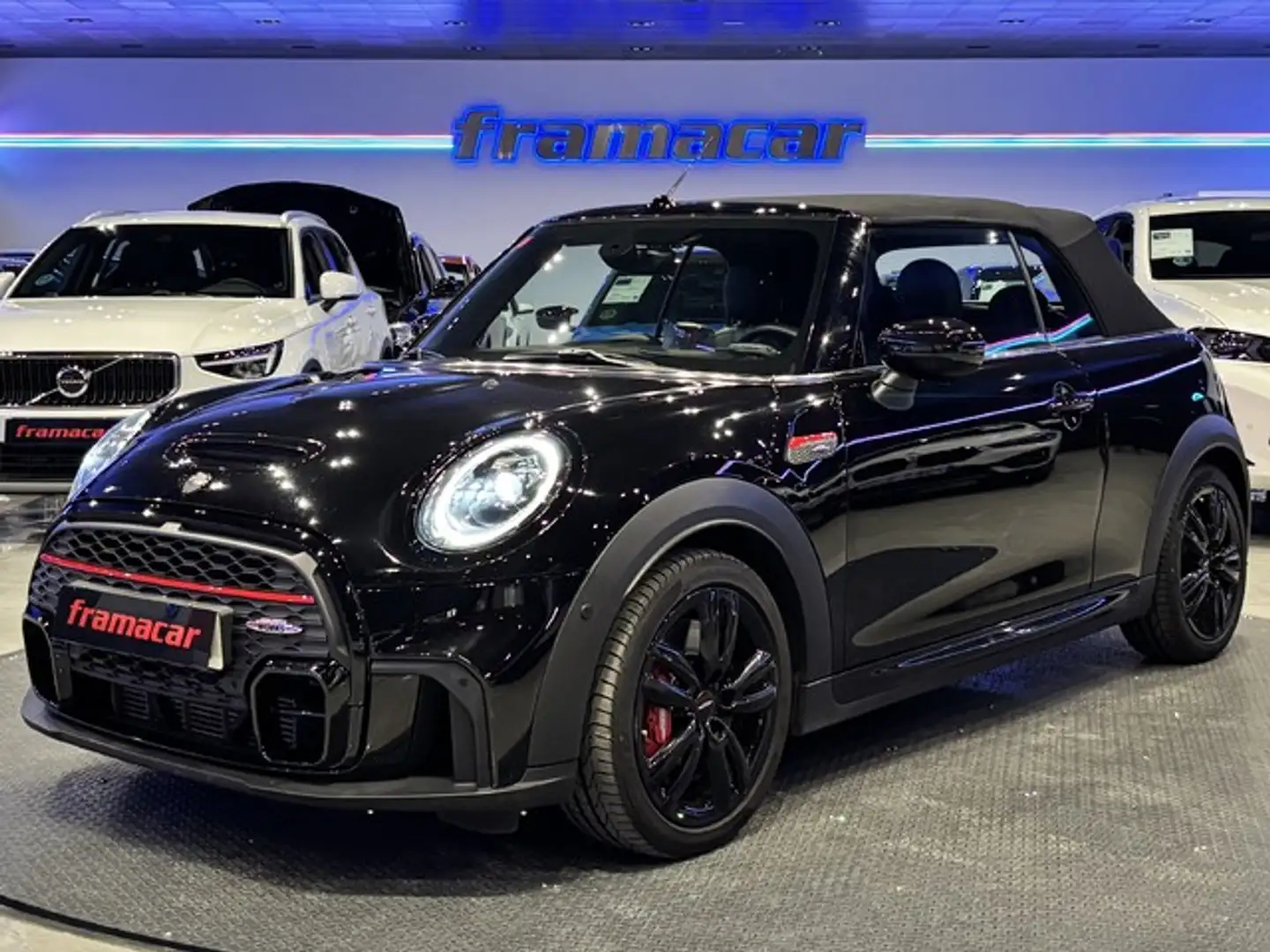 MINI John Cooper Works Cabrio Aut. Noir - 1
