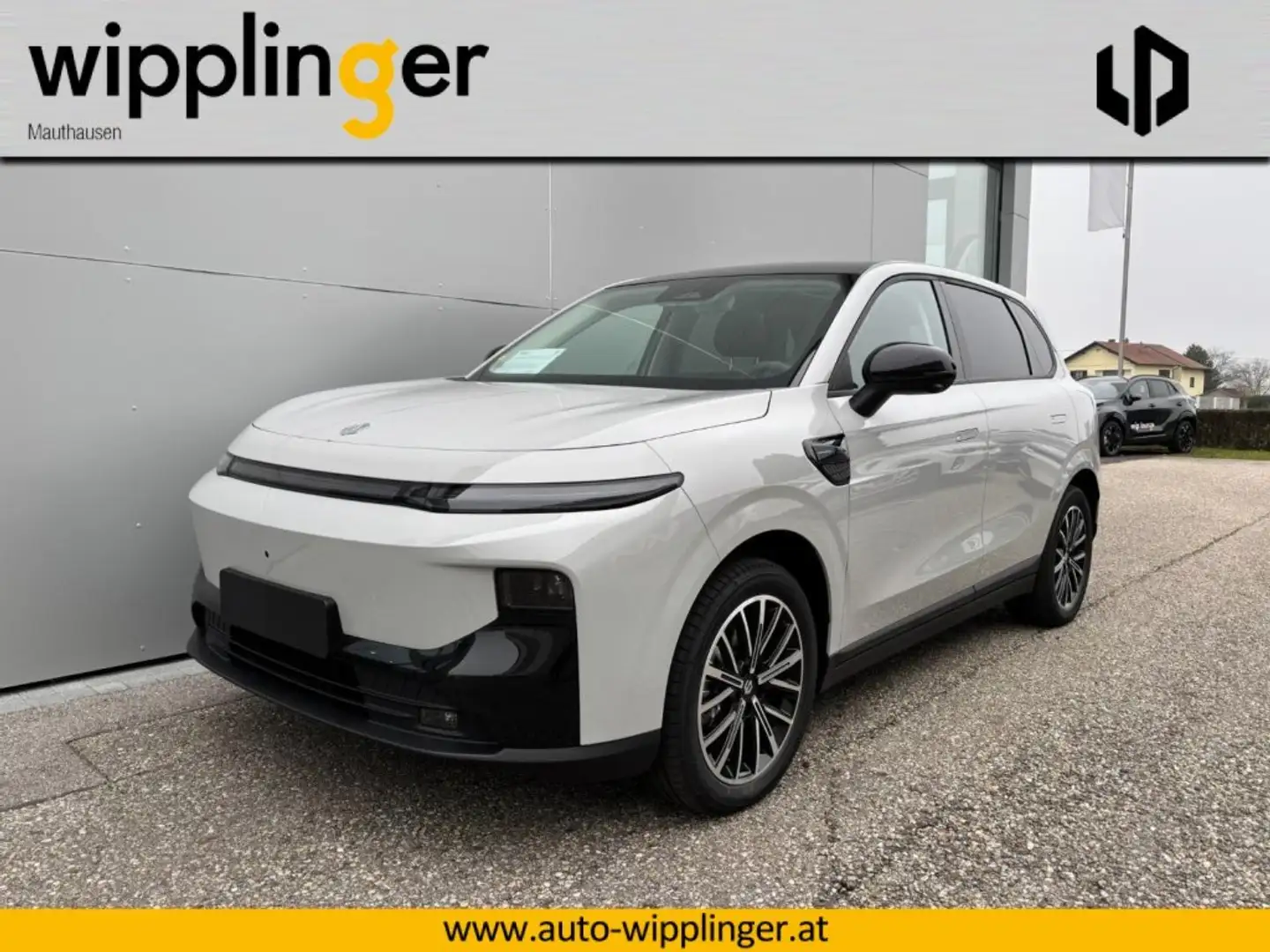 Leapmotor B10 Elektro B10 67,1Wh Design Pro Max LP.: € 34.050,00 Grau - 1