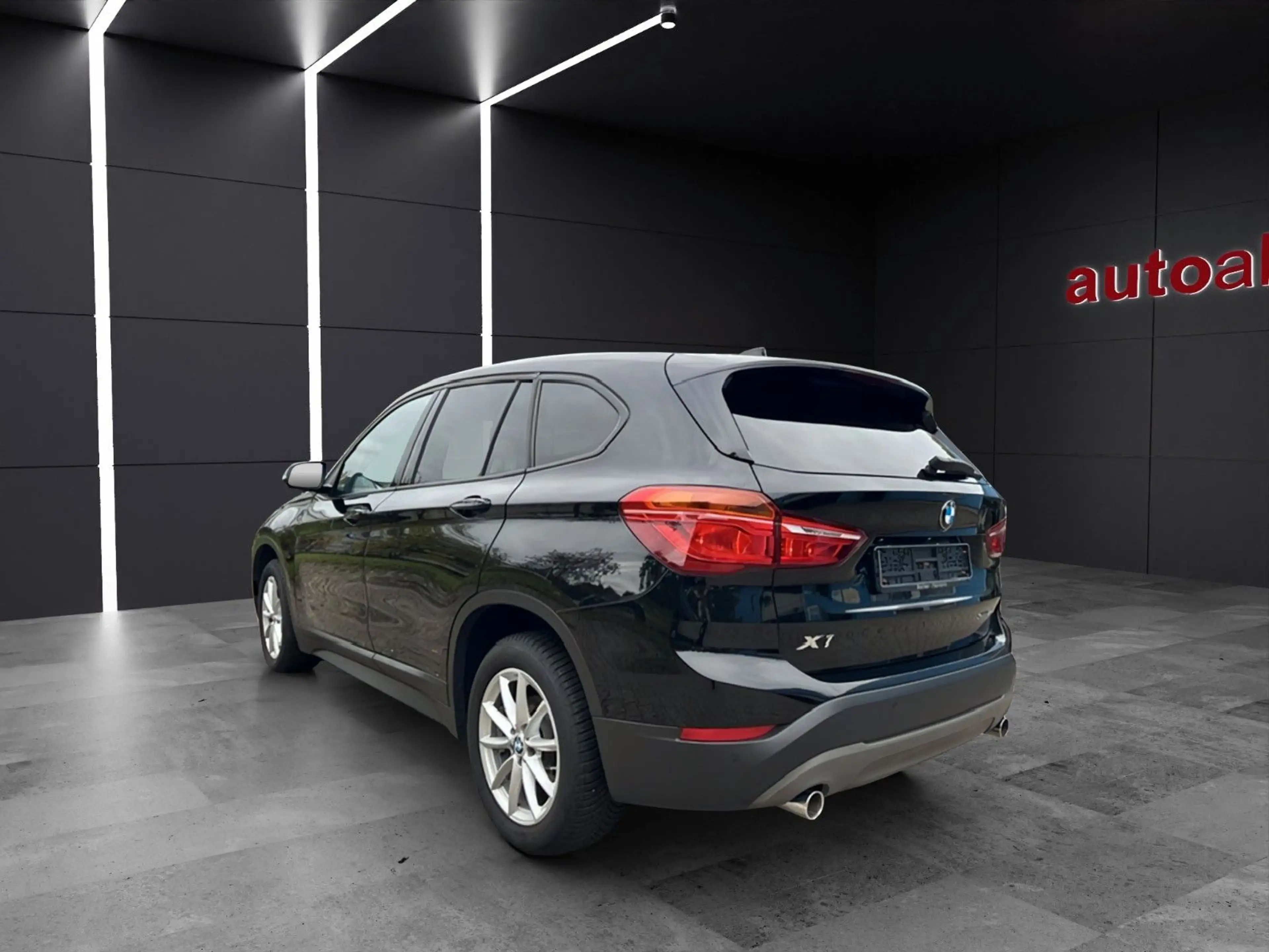 BMW X1 sDrive 18 d Advantage/LED/Navi/Sitzhzg/Busine — photo 5