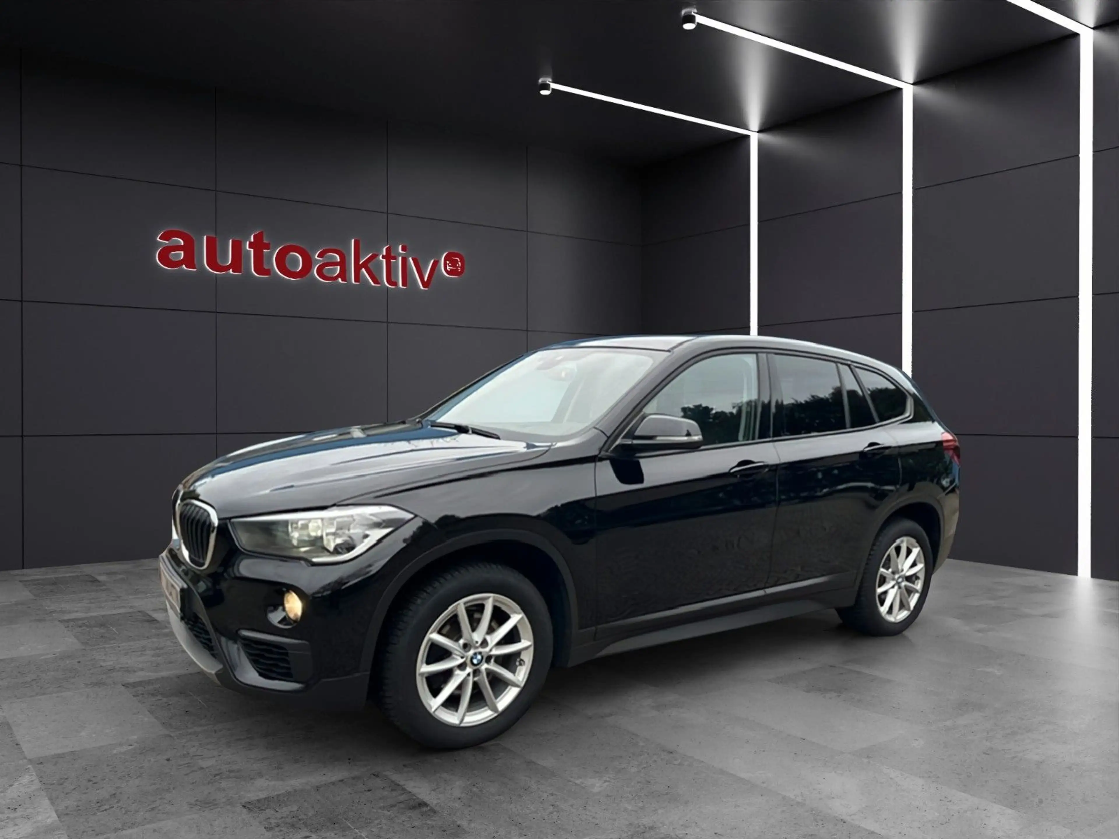 BMW X1 sDrive 18 d Advantage/LED/Navi/Sitzhzg/Busine — photo 2