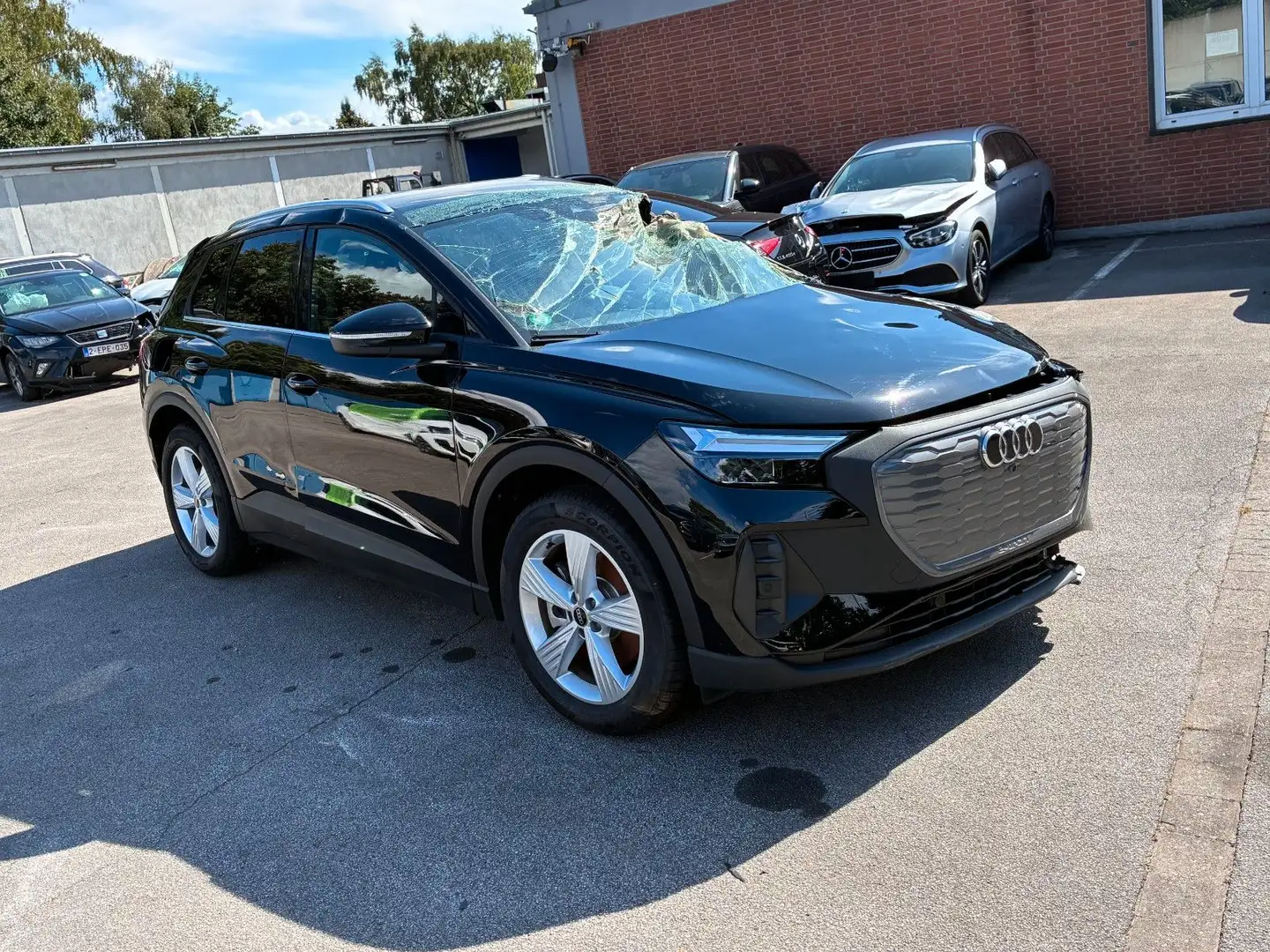 Audi Q4 e-tron 45 Attraction Noir - 1