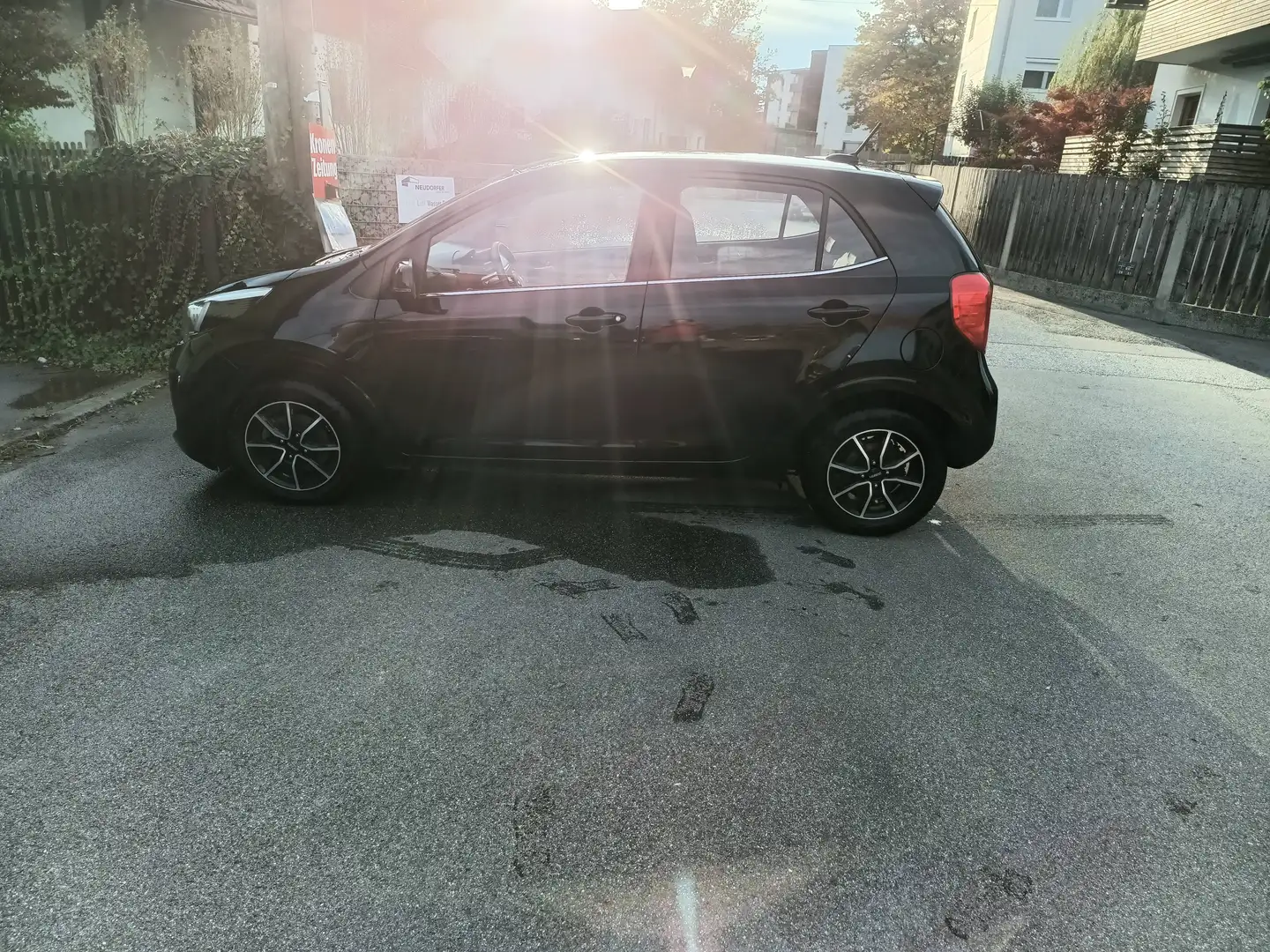 Kia Picanto Picanto 1,0 MPI Silber Silber Schwarz - 2