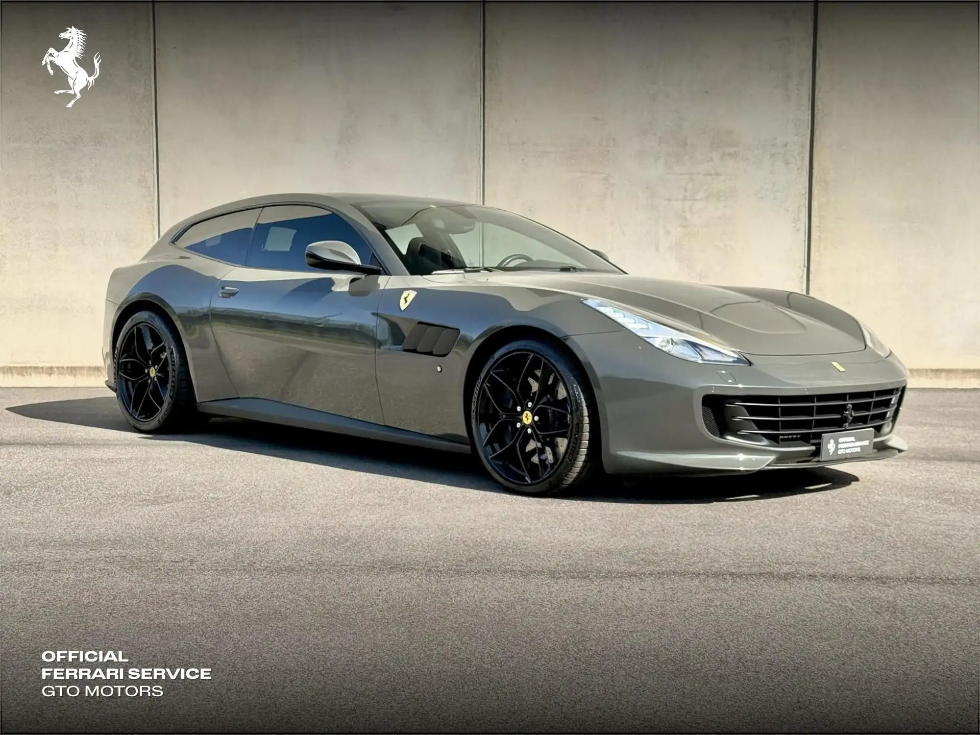 페라리 GTC4 루쏘 2018 실버 사진 1