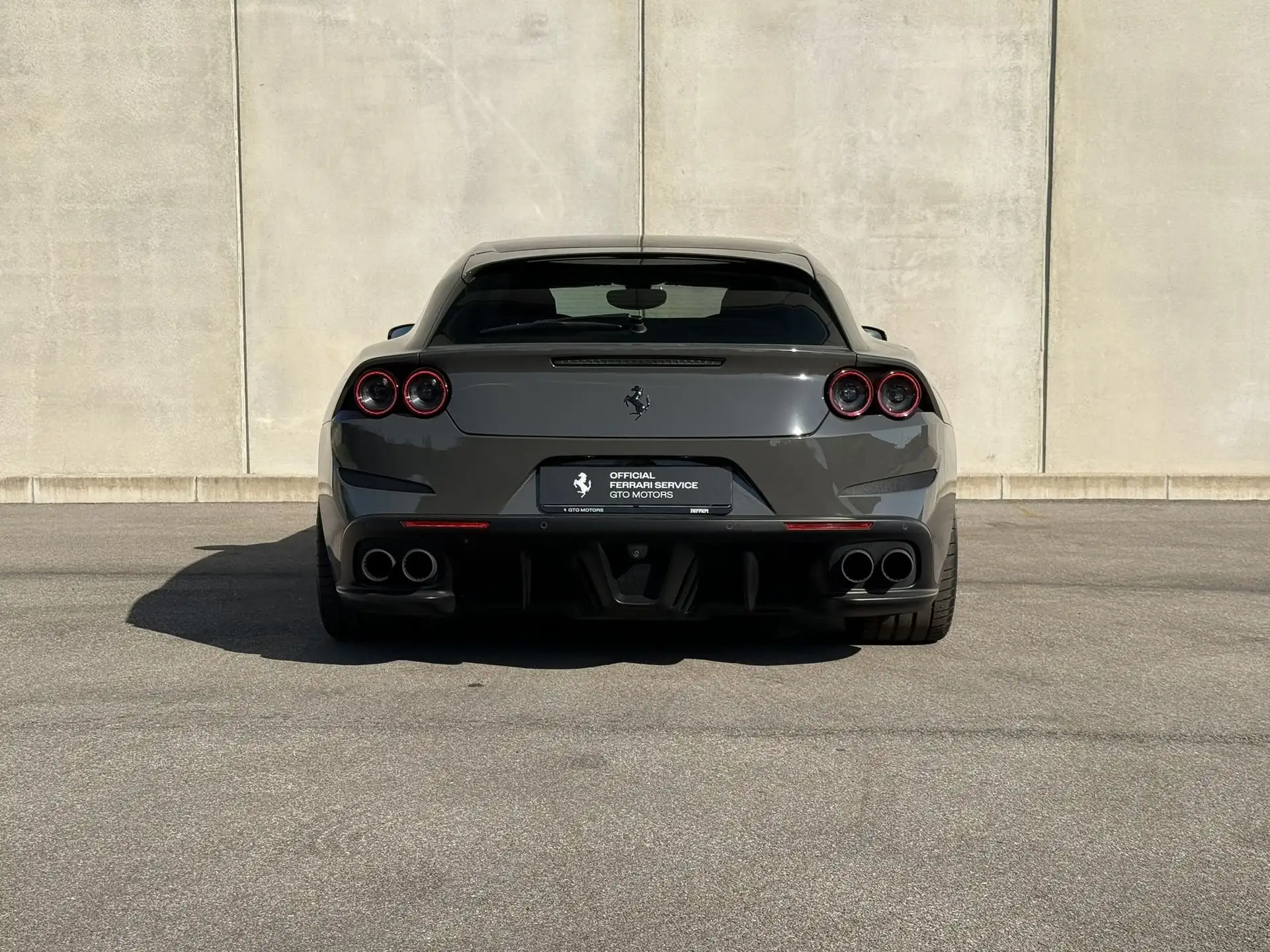 페라리 GTC4 루쏘 2018 실버 사진 5