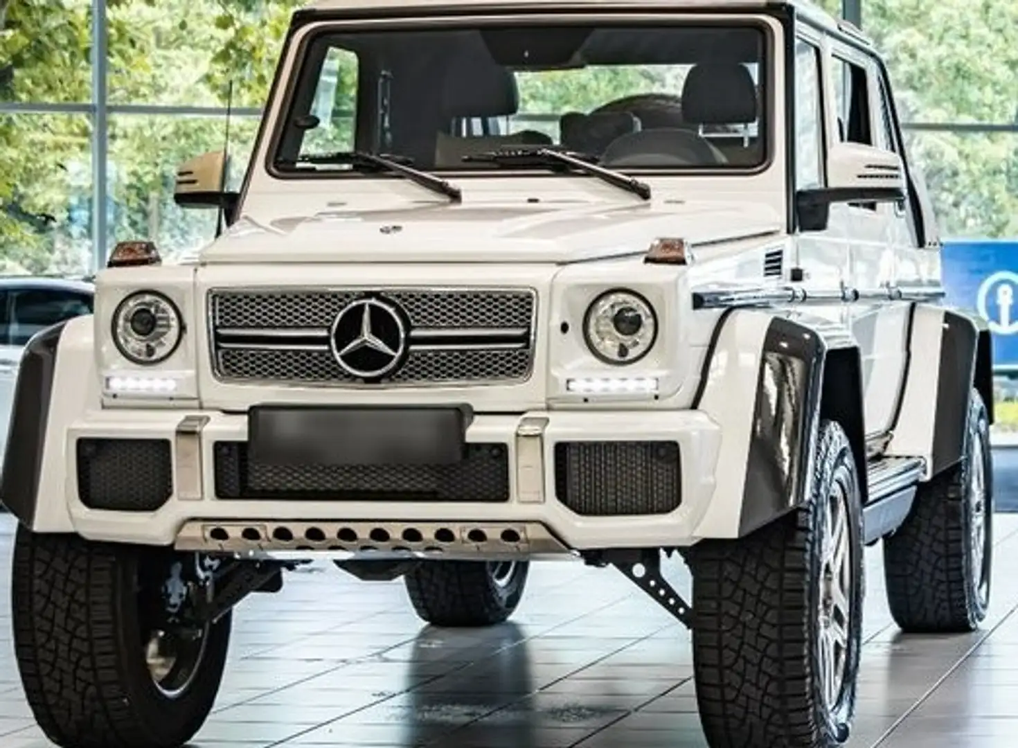 Mercedes-Benz MERCEDES-BENZ Clase G Todoterreno  Automático de Blanco - 1