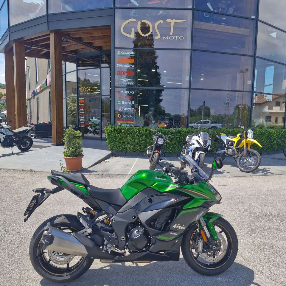 Kawasaki Ninja 1100SX SE KAWASAKI NINJA 1100SX SE