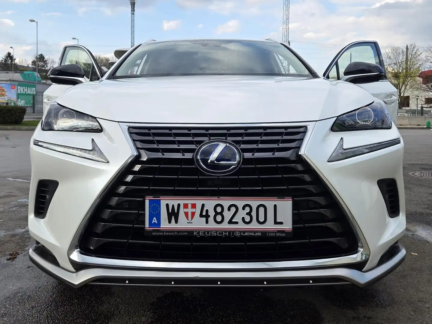 Lexus NX 300h NX 300h Aut. Weiß - 2