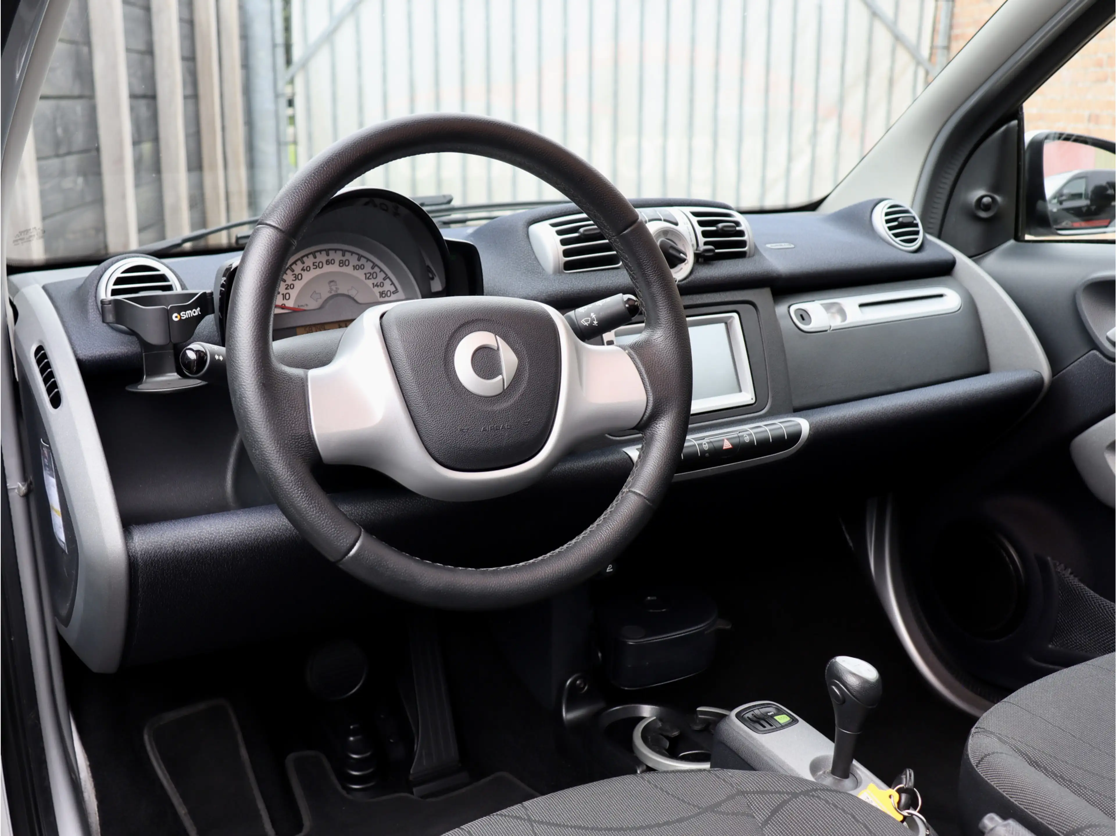 smart forTwo coupé 1.0 mhd Passion automaat | pano | navi — photo 11