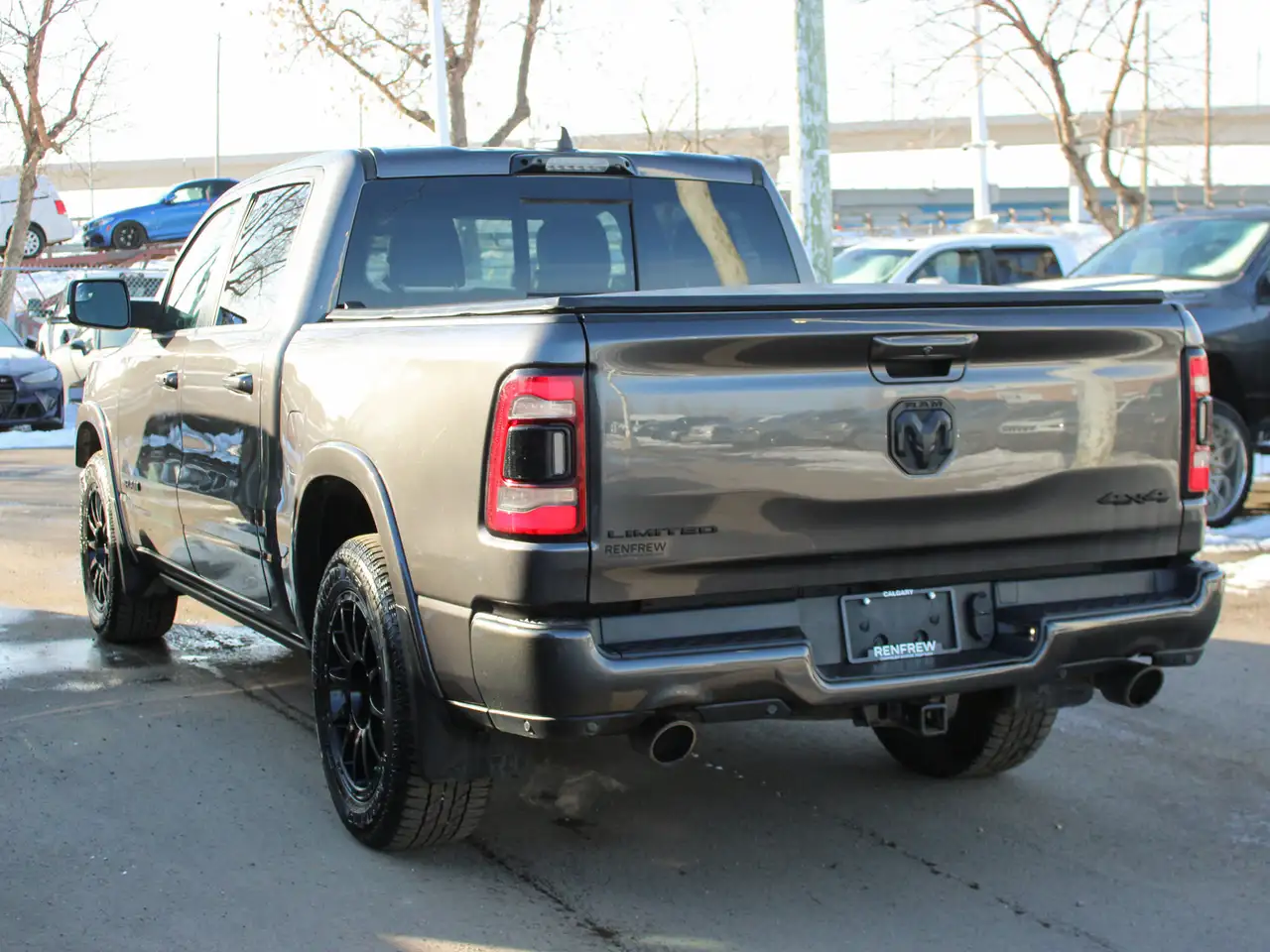RAM 1500 снимка RAM 1500
