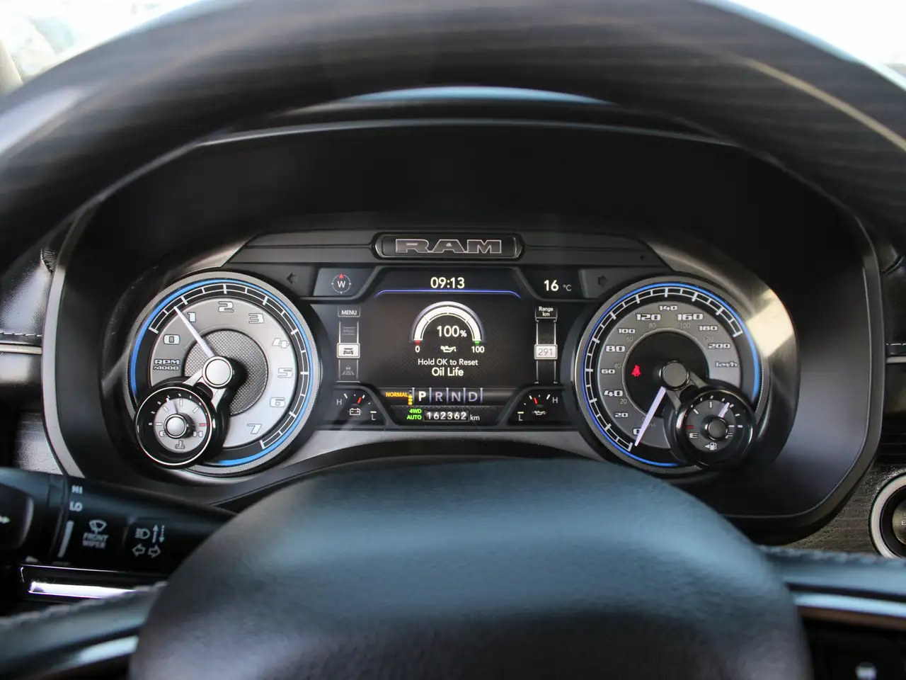 RAM 1500 снимка RAM 1500