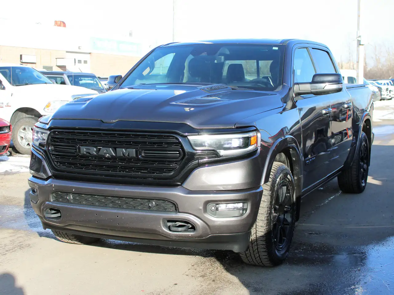 RAM 1500 снимка RAM 1500