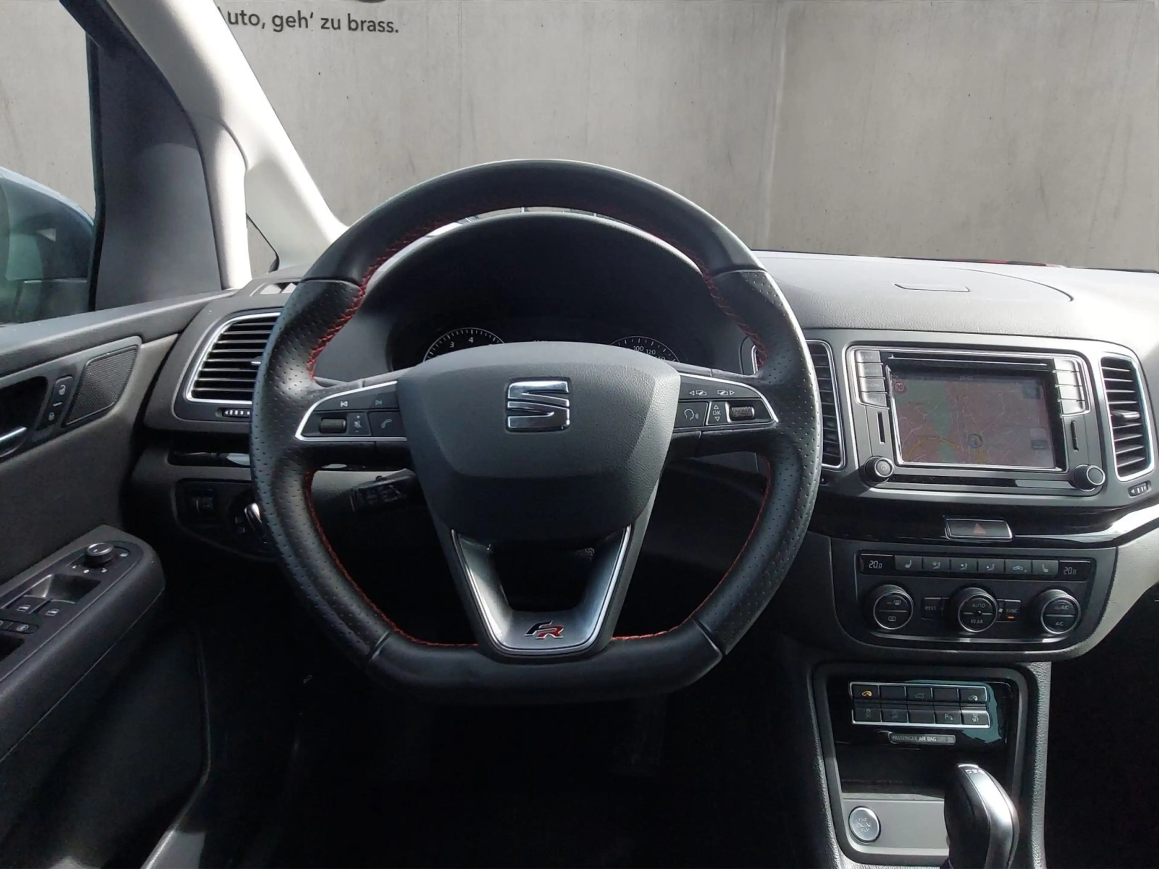 SEAT Alhambra XCELLENCE, Automatik, Alcantara, 7-Sitz — photo 10