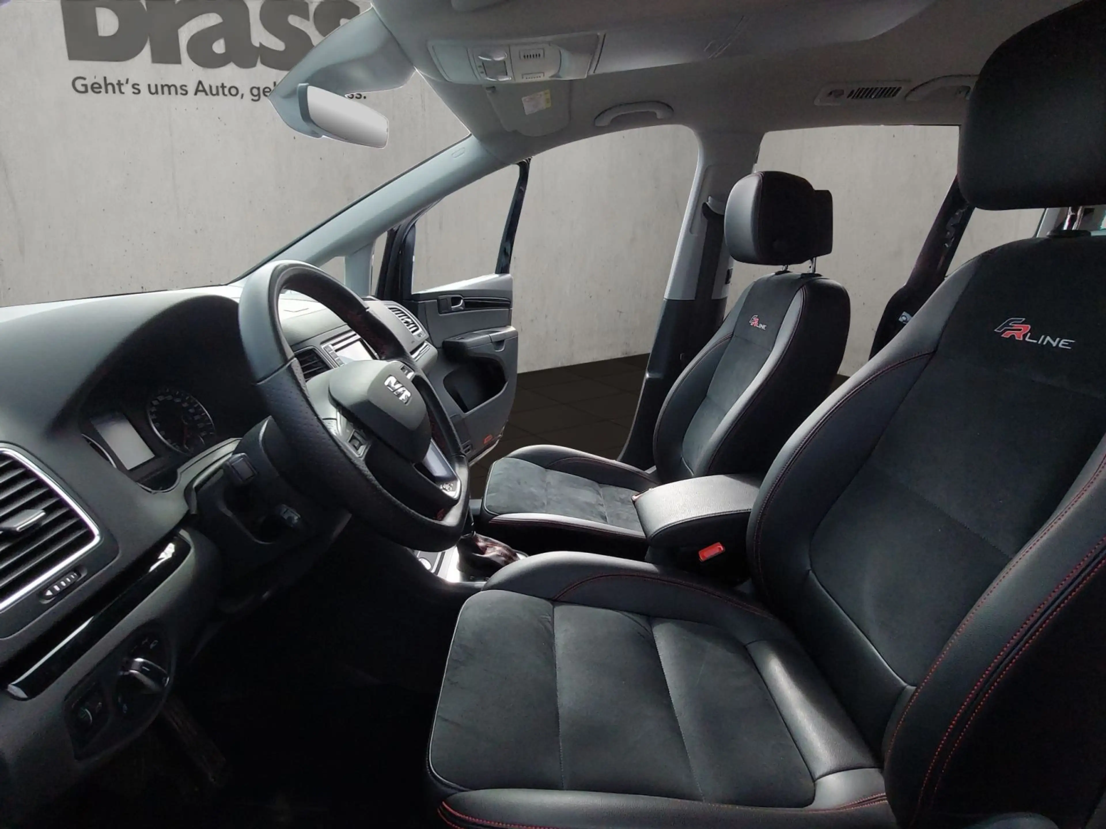 SEAT Alhambra XCELLENCE, Automatik, Alcantara, 7-Sitz — photo 9