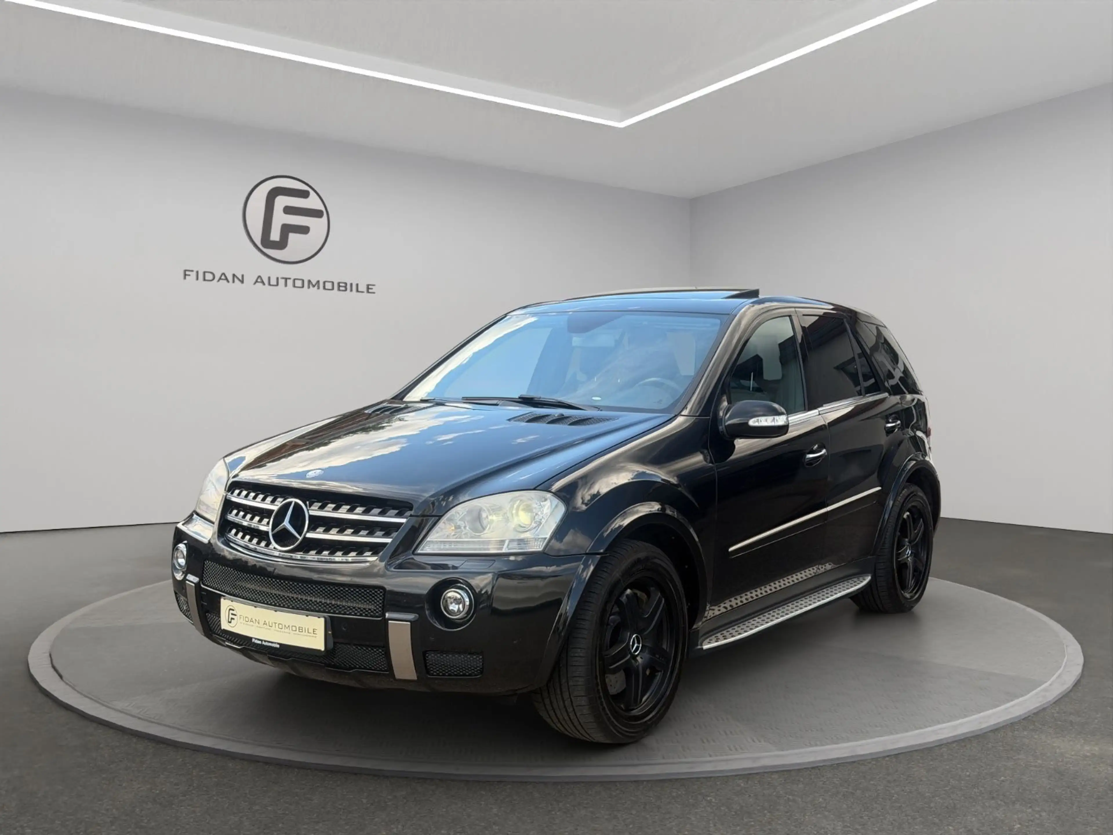 Mercedes-Benz ML 63 AMG 4Matic*H&K*STHZ*AHK*Memo*Xenon*Kamera*