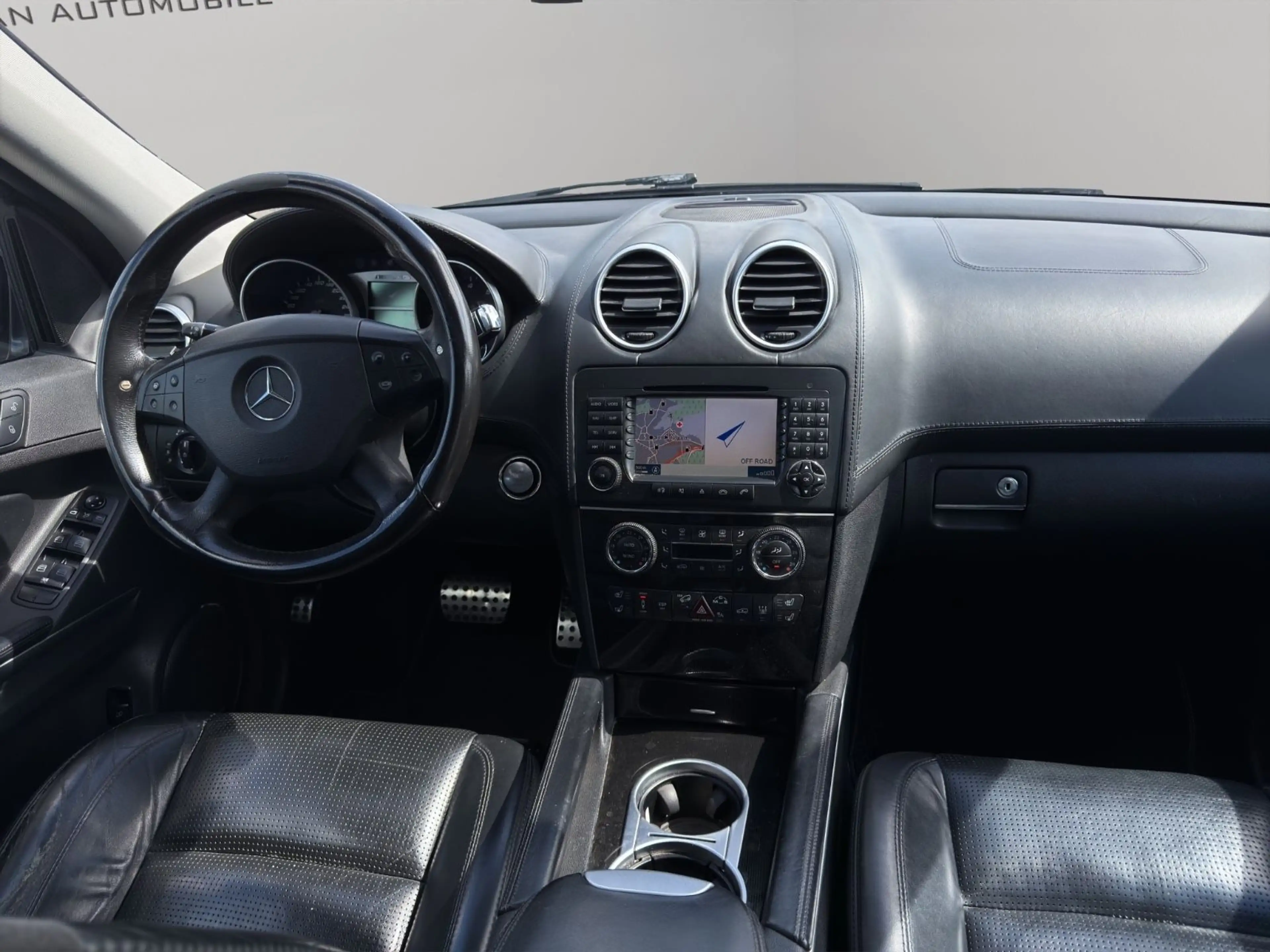 Mercedes-Benz ML 63 AMG 4Matic*H&K*STHZ*AHK*Memo*Xenon*Kamera* — photo 12