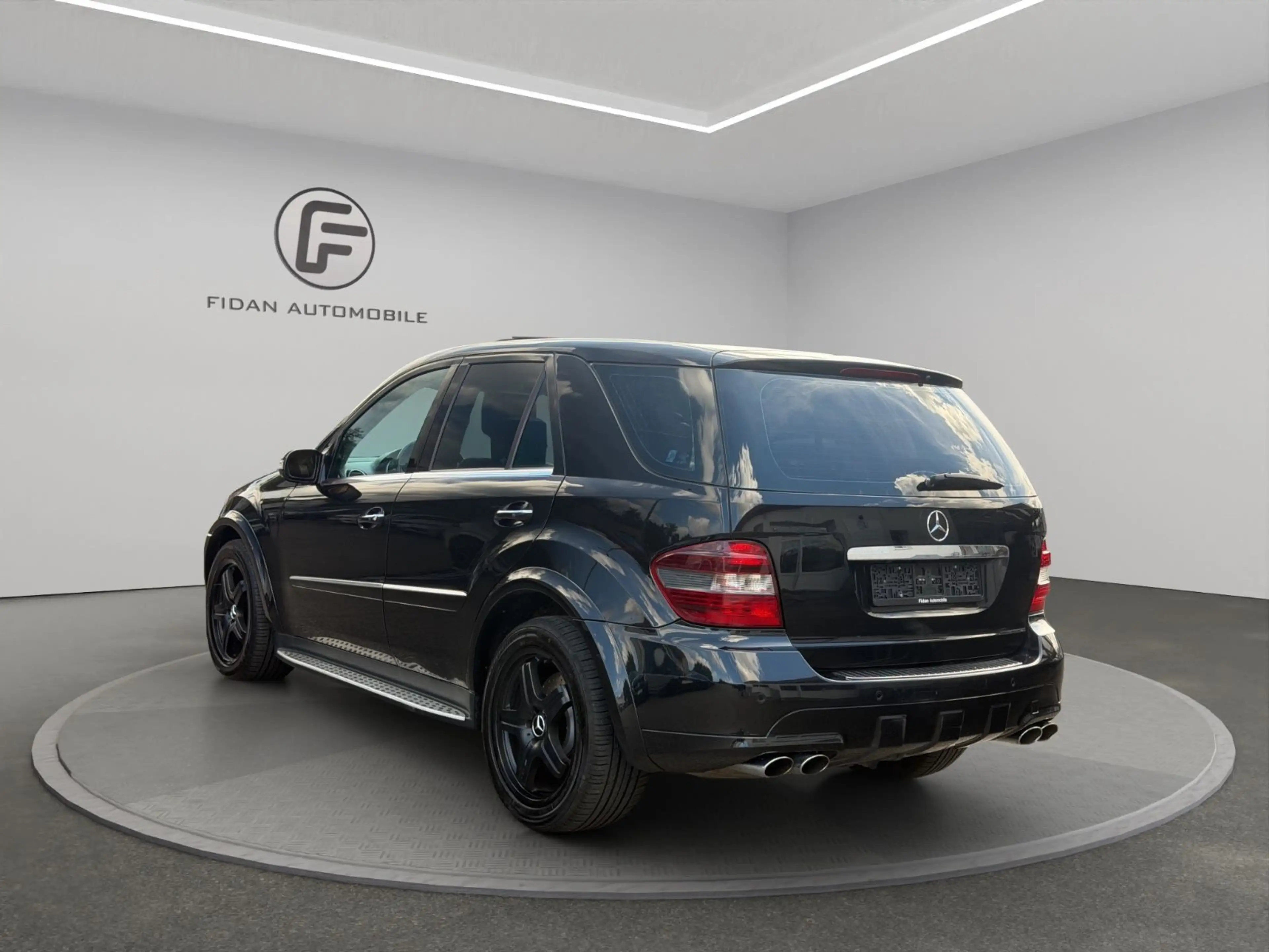 Mercedes-Benz ML 63 AMG 4Matic*H&K*STHZ*AHK*Memo*Xenon*Kamera* — photo 3