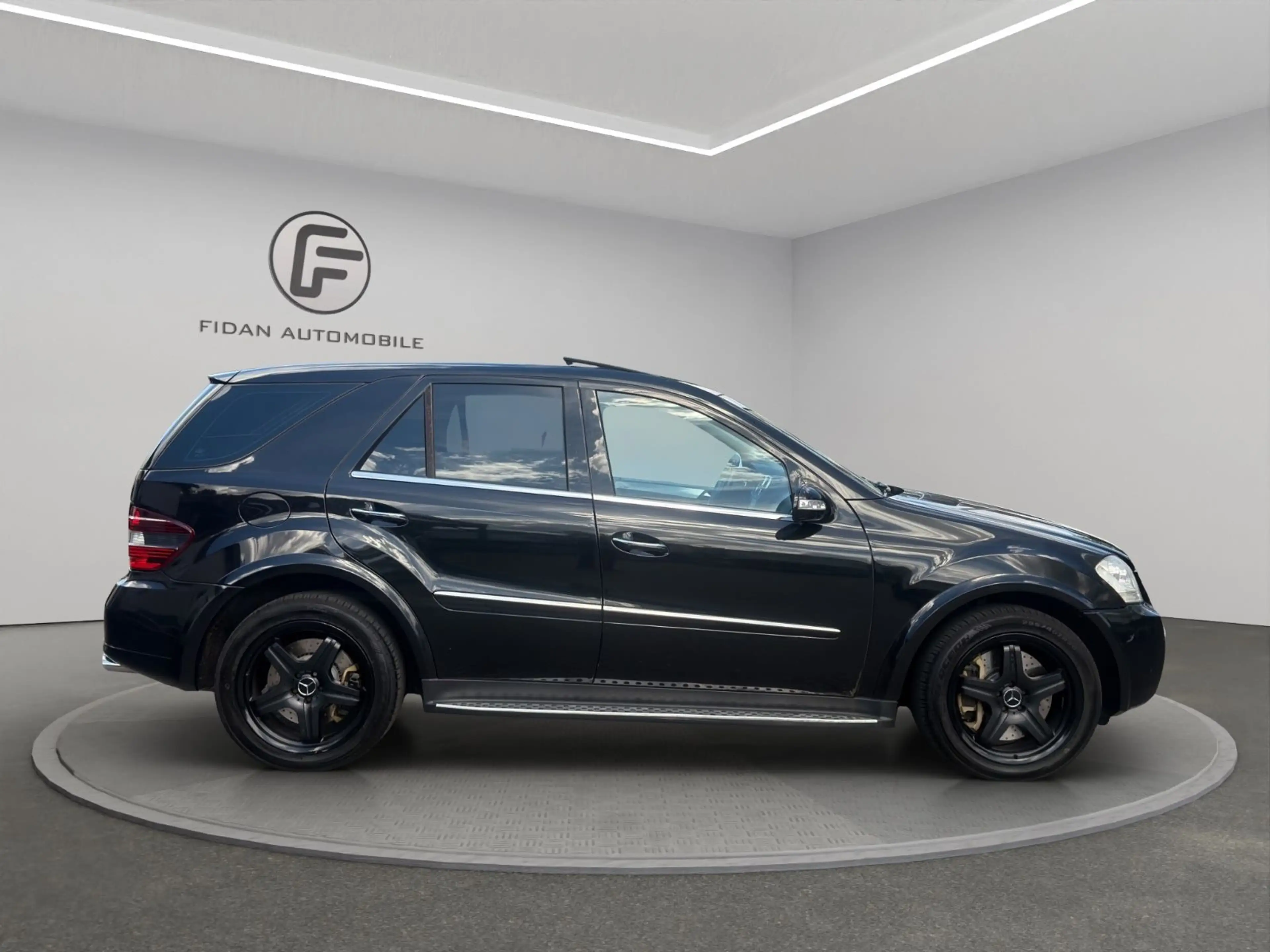Mercedes-Benz ML 63 AMG 4Matic*H&K*STHZ*AHK*Memo*Xenon*Kamera* — photo 6