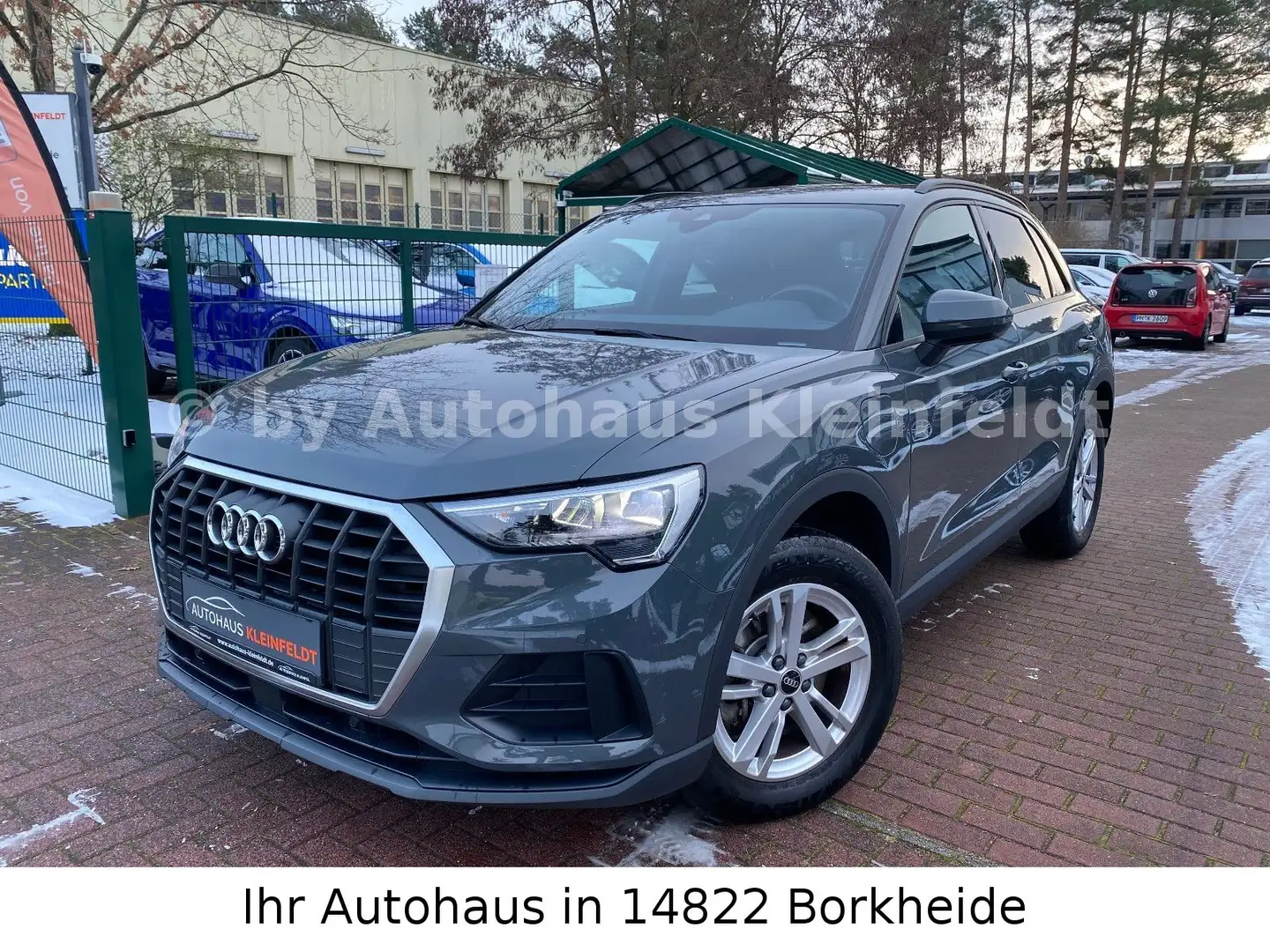 Audi Q3 45 TFSI e |DAB|ACC|NAVI|LED| Grau - 1