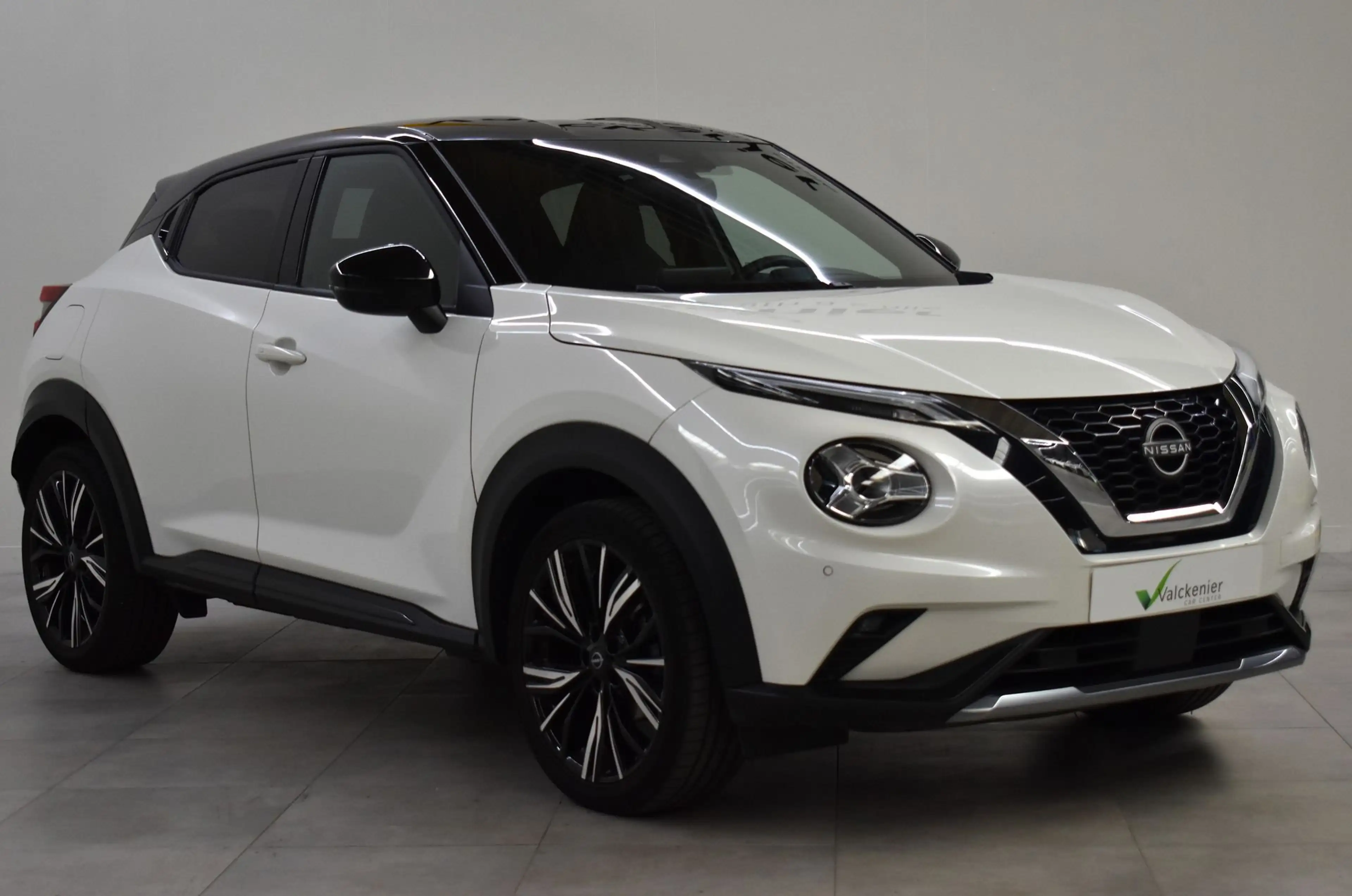 Nissan Juke 1.0 DIG-T N-Design — photo 3