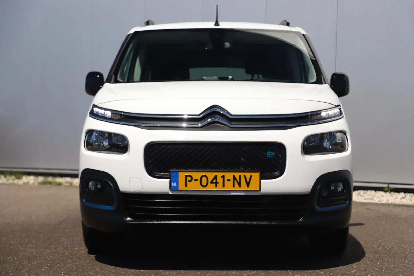 Citroen Berlingo ë-Berlingo XL Feel 50 kWh Rolstoel Auto Oprijplate Wit - 2