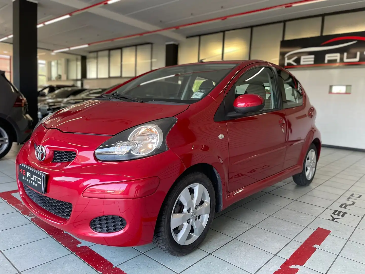 Toyota Aygo I 5p 1.0 Sol Red Edition Red - 1