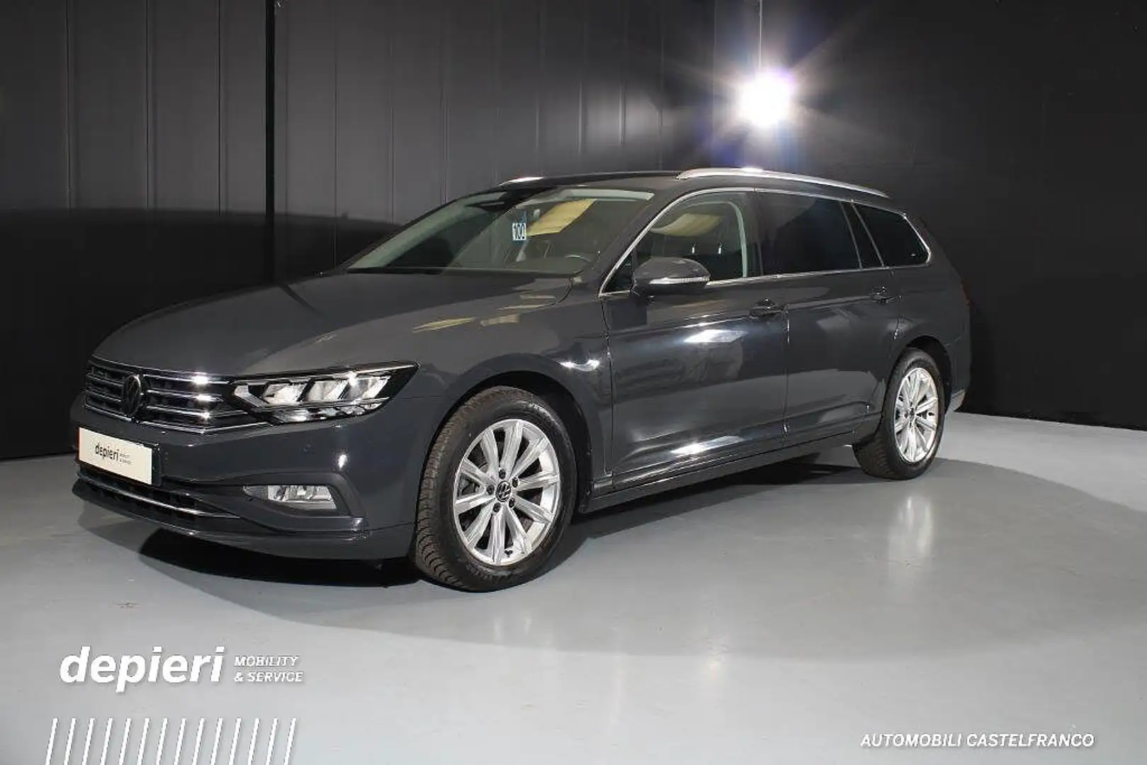 Volkswagen Passat Variant 2.0 TDI EVO Business Gris - 1