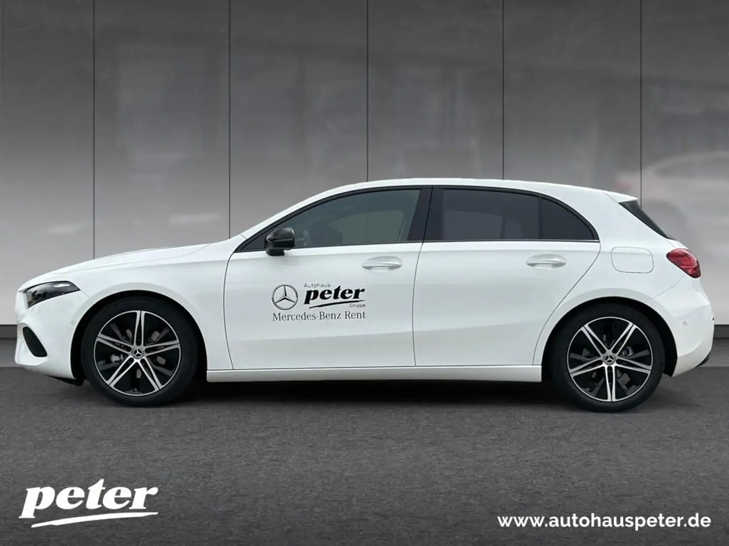 Mercedes-Benz A 180 Kompaktlimousine Progressive Line, AHV Weiß - 2