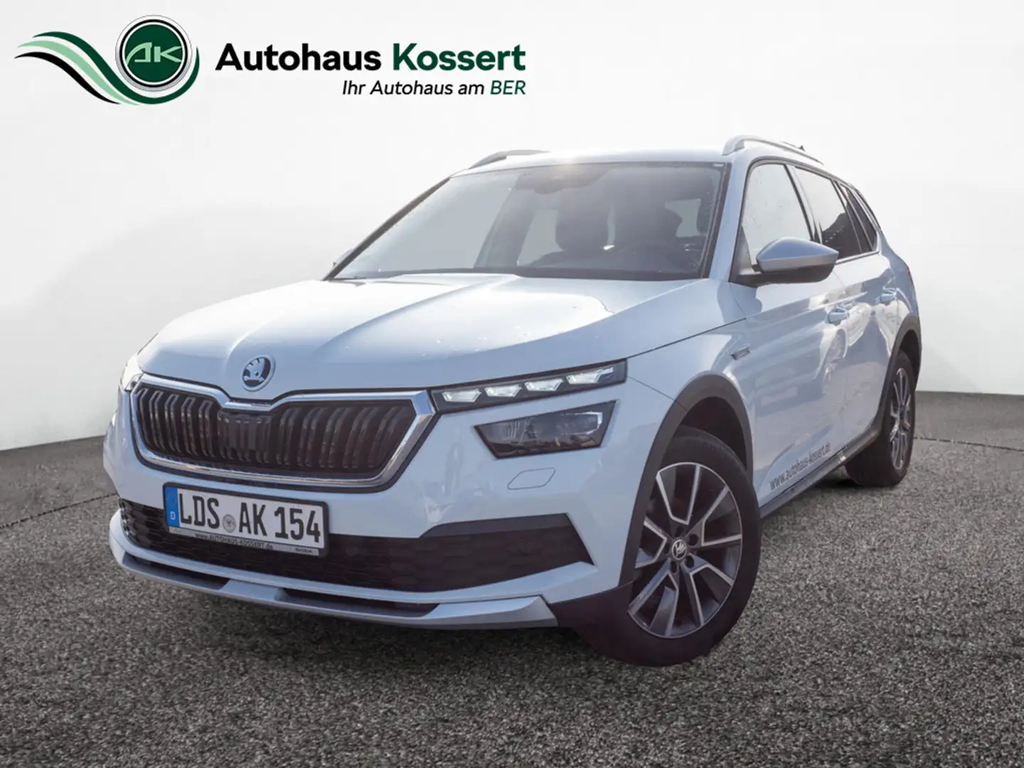 Skoda Kamiq 1.0 TSI Scoutline SHZ KAMERA NAVI LED Weiß - 1