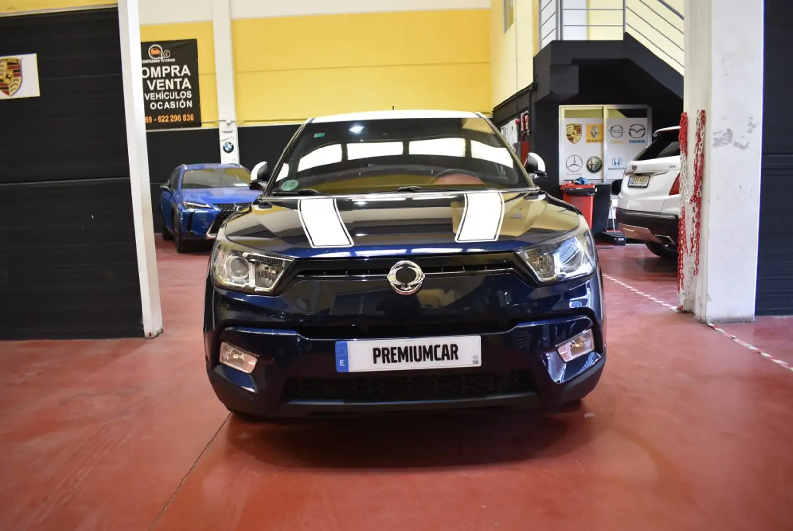 SsangYong Tivoli D16T Limited 4x4 Aut. Azul - 2