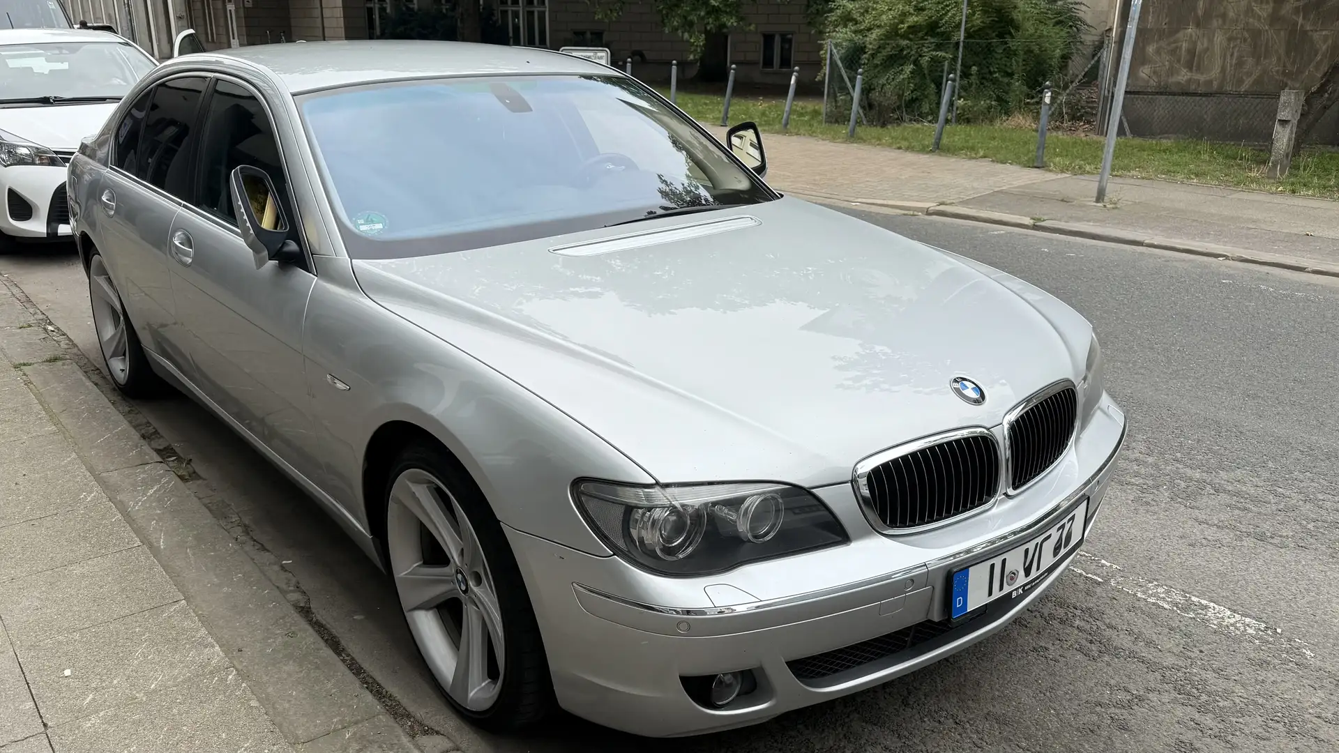 BMW 730 730d - 1