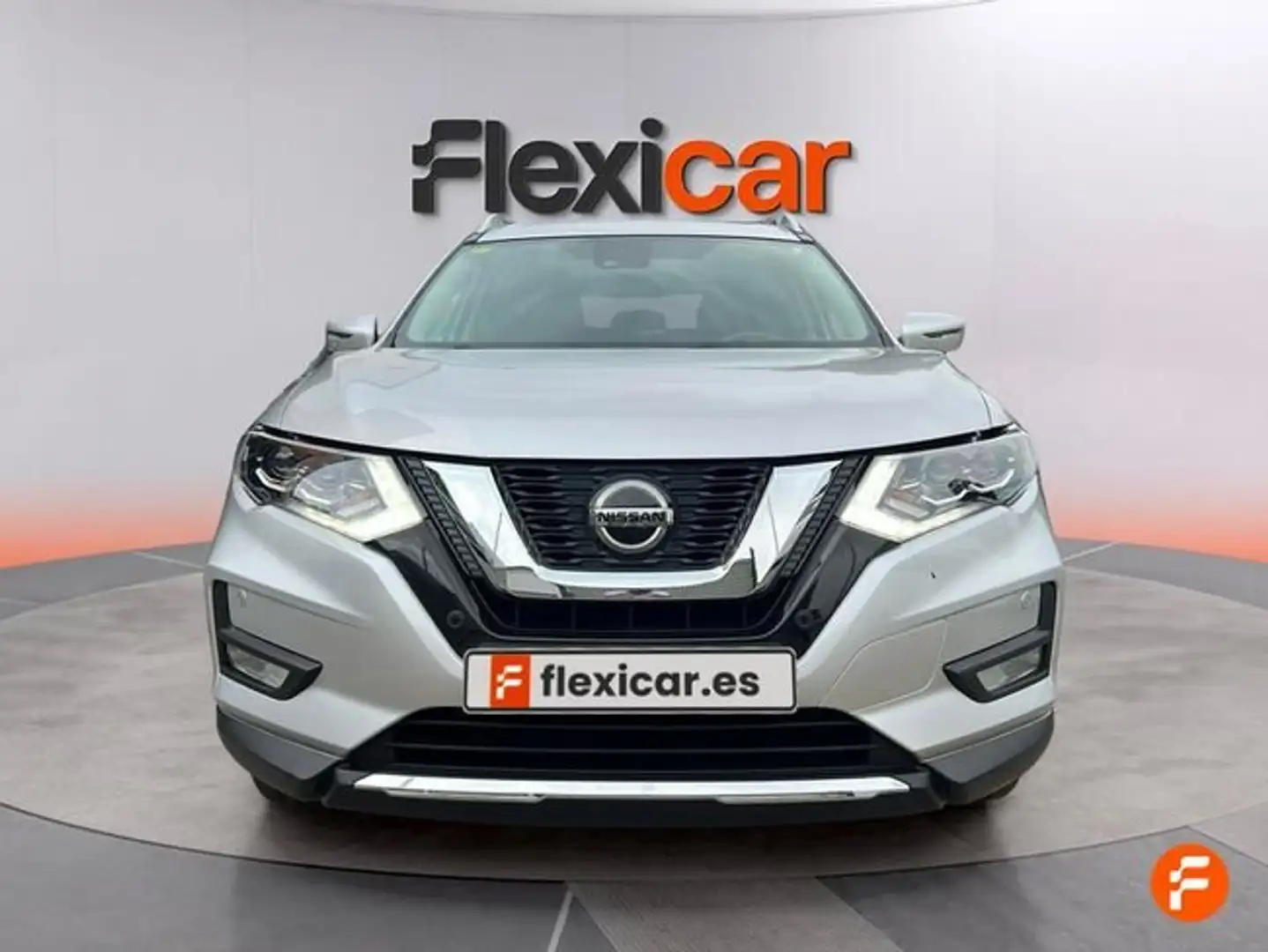 Nissan X-Trail 5P DIG-T 120 kW (160 CV) E6D DCT N-DES. Gris - 2