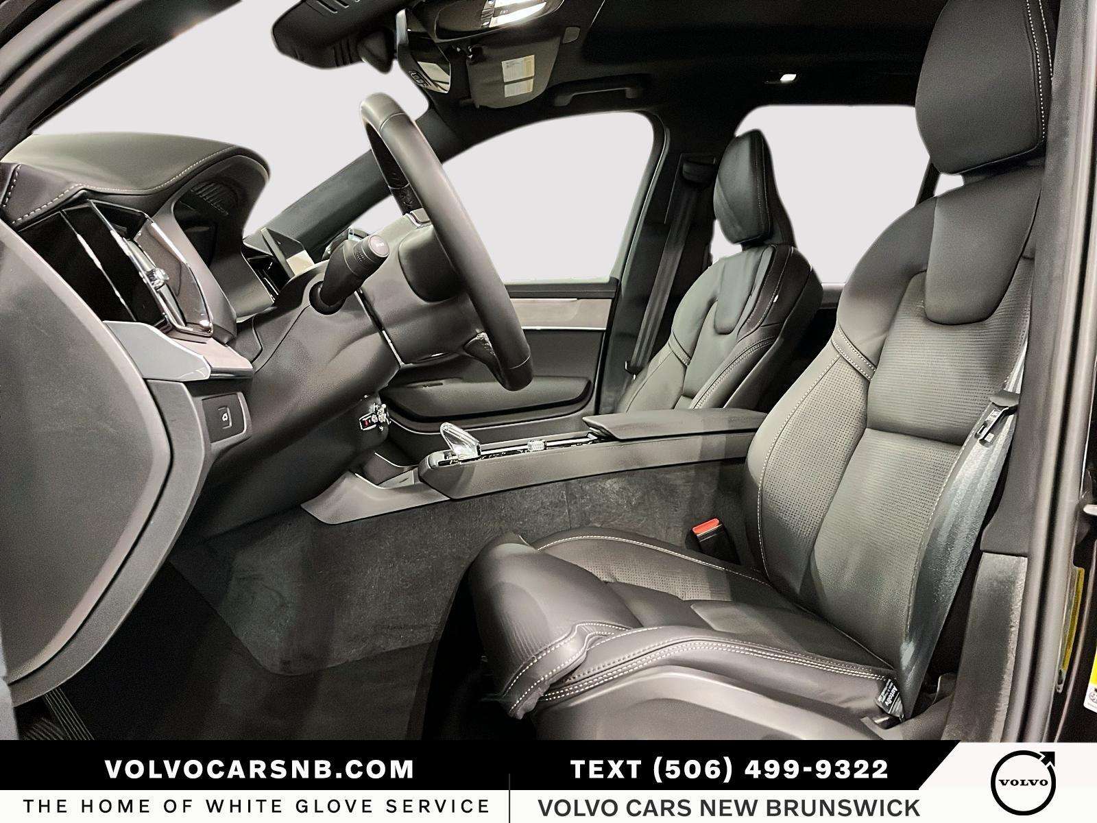 2026 Volvo XC90 B6 Ultra Bright Theme 6-Seater thumb 8