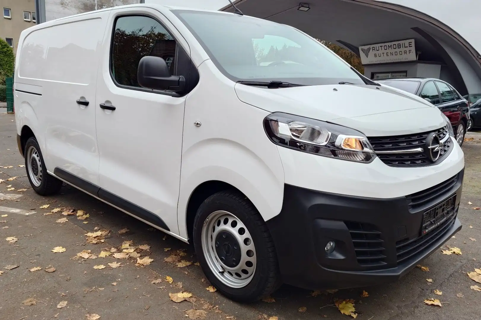 Opel Vivaro Kasten Selection 1.5D KLIMA/PDC/USB/14TKM Weiß - 2