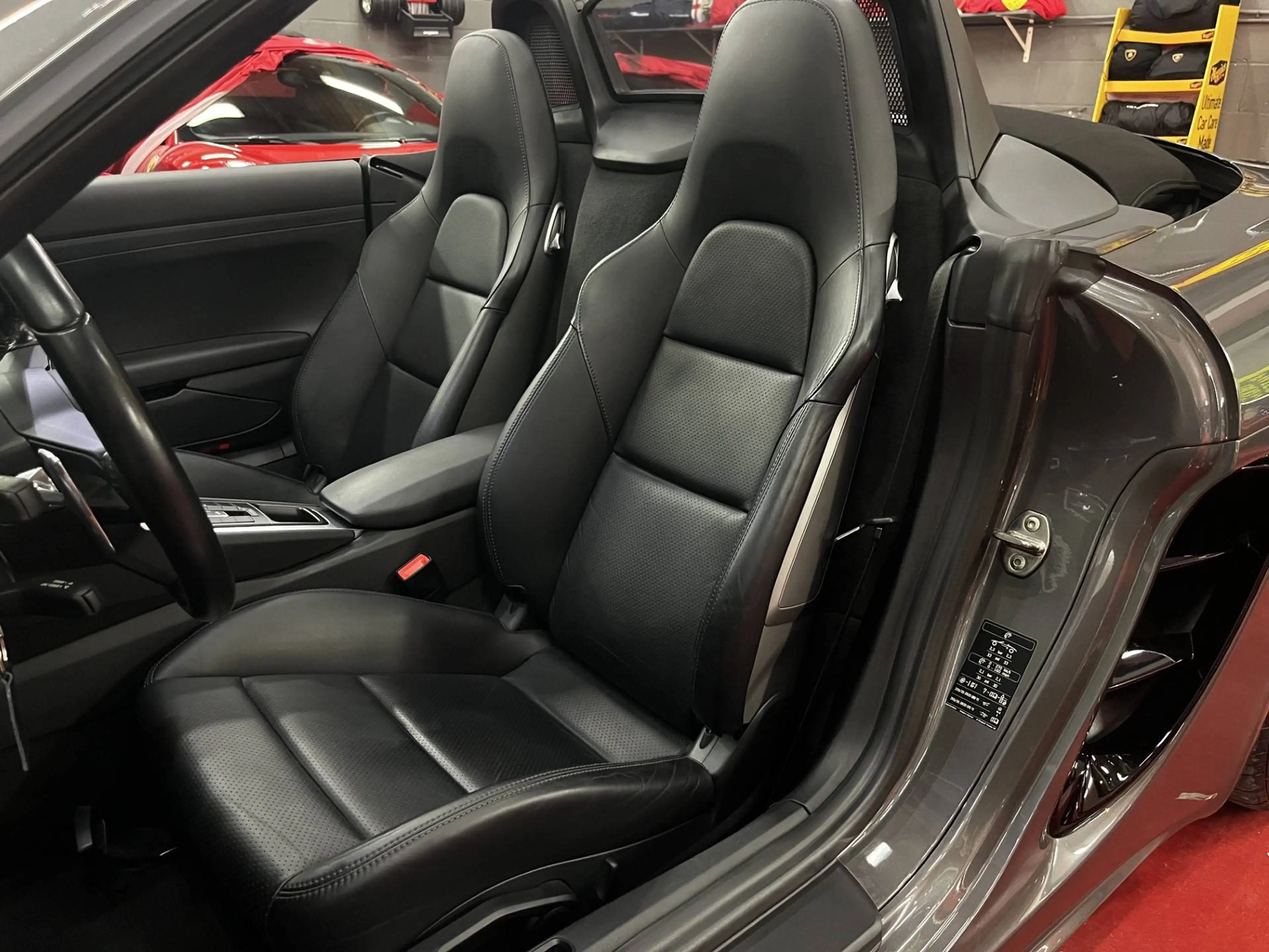 Porsche 718 718 Boxster 2.0 Turbo PDK — photo 13