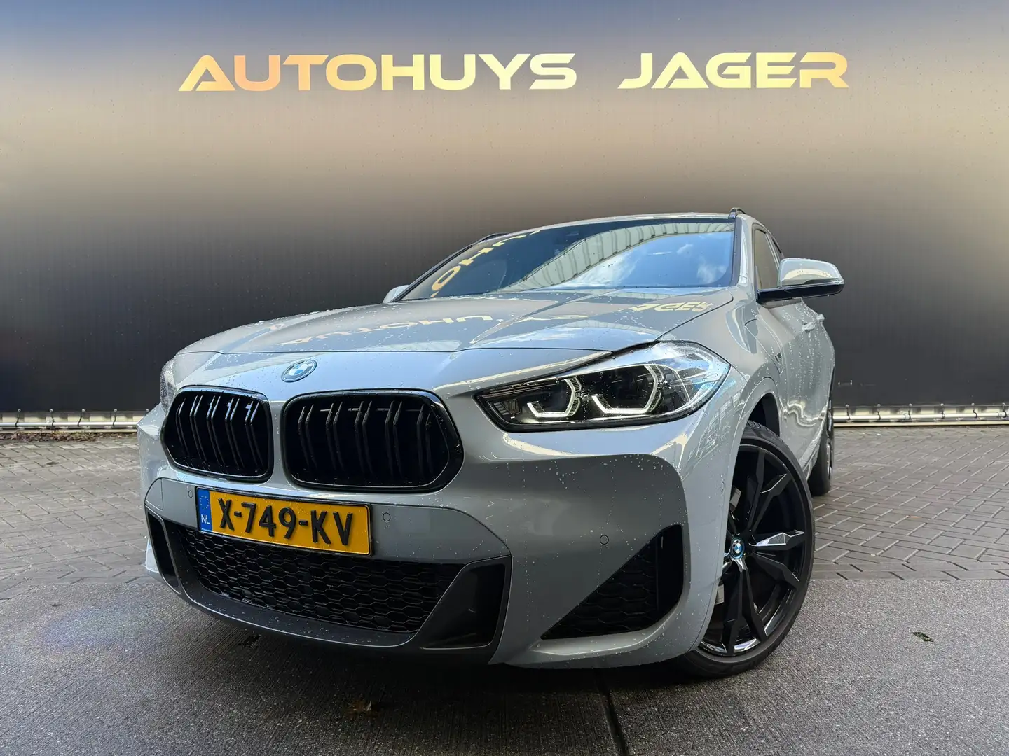 BMW X2 XDrive25e High Executive|Pano|H&U Grau - 1
