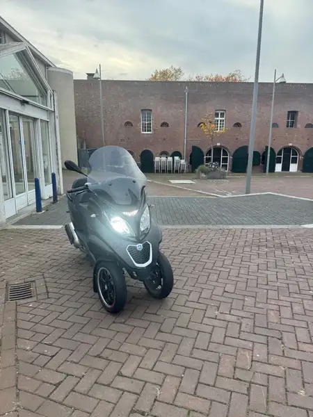 Piaggio MP3 500 - foto 6