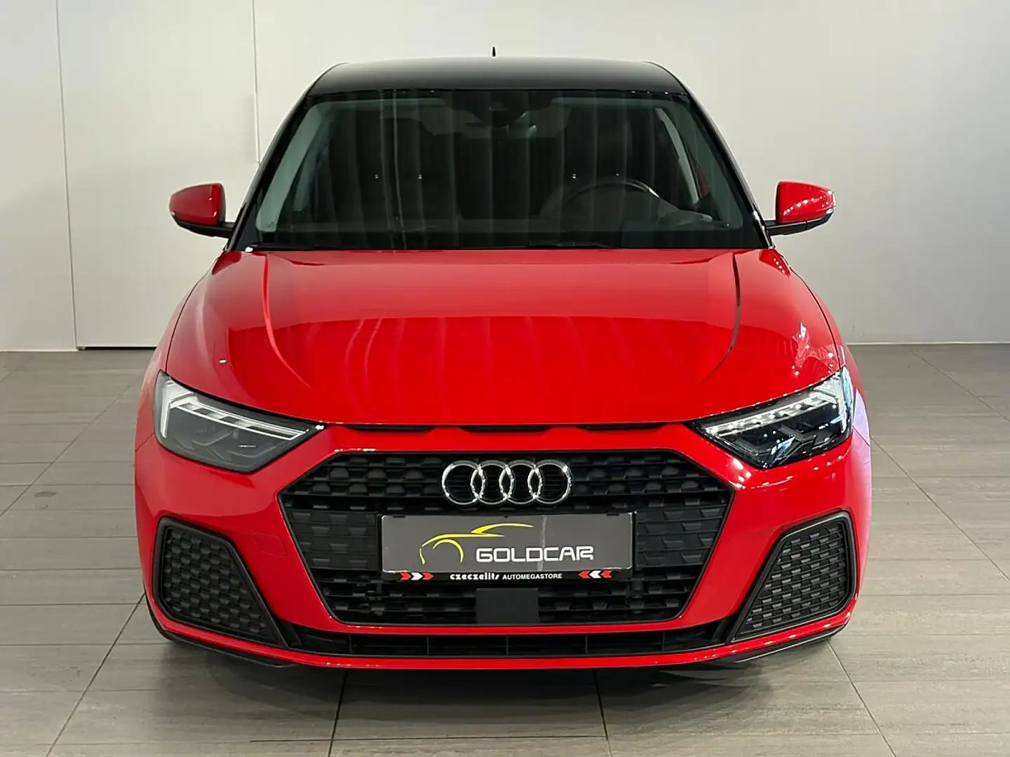 Audi A1 SB 25 TFSI Rot - 2