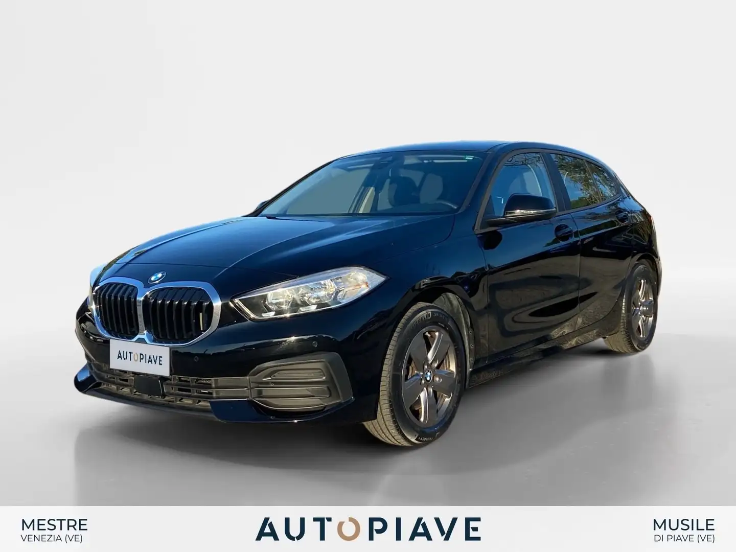BMW 116 116d 5p. Business Advantage Schwarz - 1